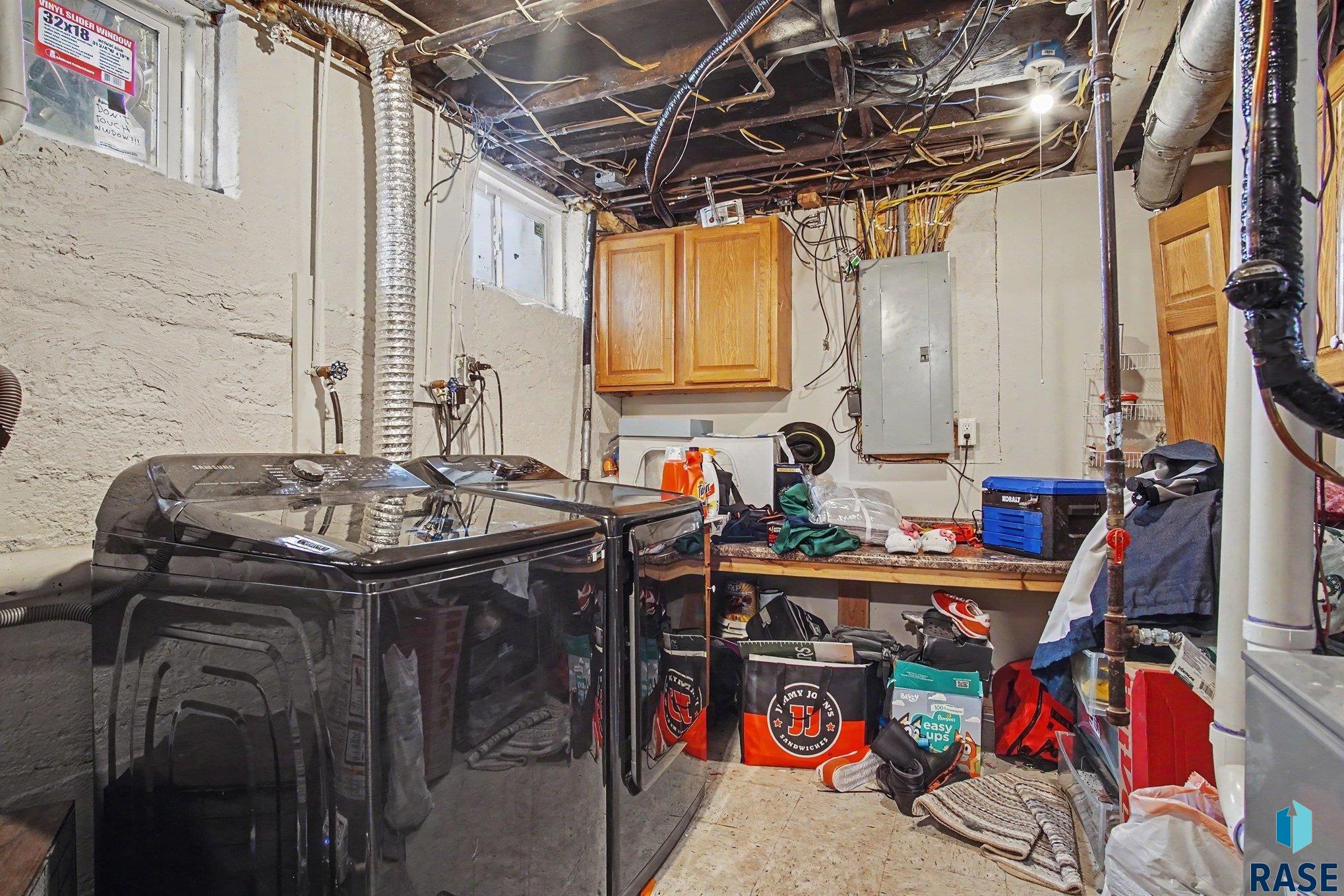 207 Summit Ave, Sioux Falls