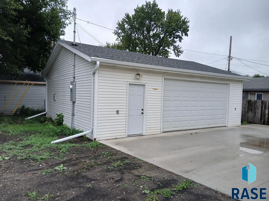 100 Elmwood Ave, Sioux Falls