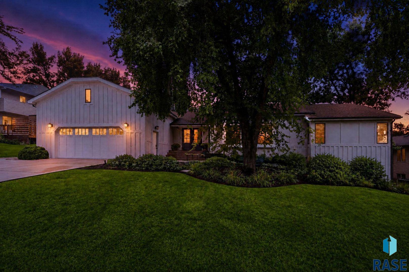 321 E Aspen Dr, Sioux Falls