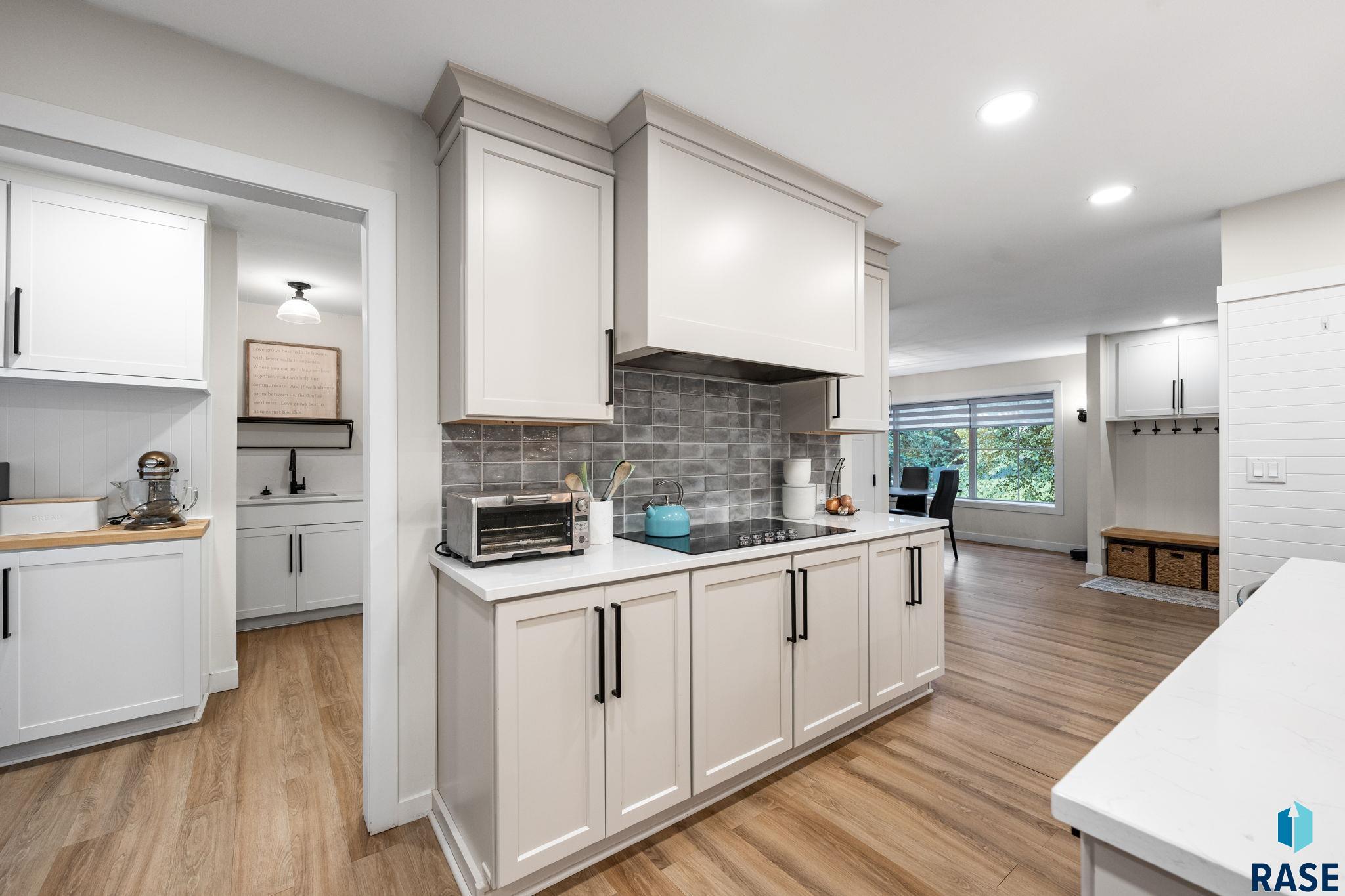 321 Aspen Dr, Sioux Falls