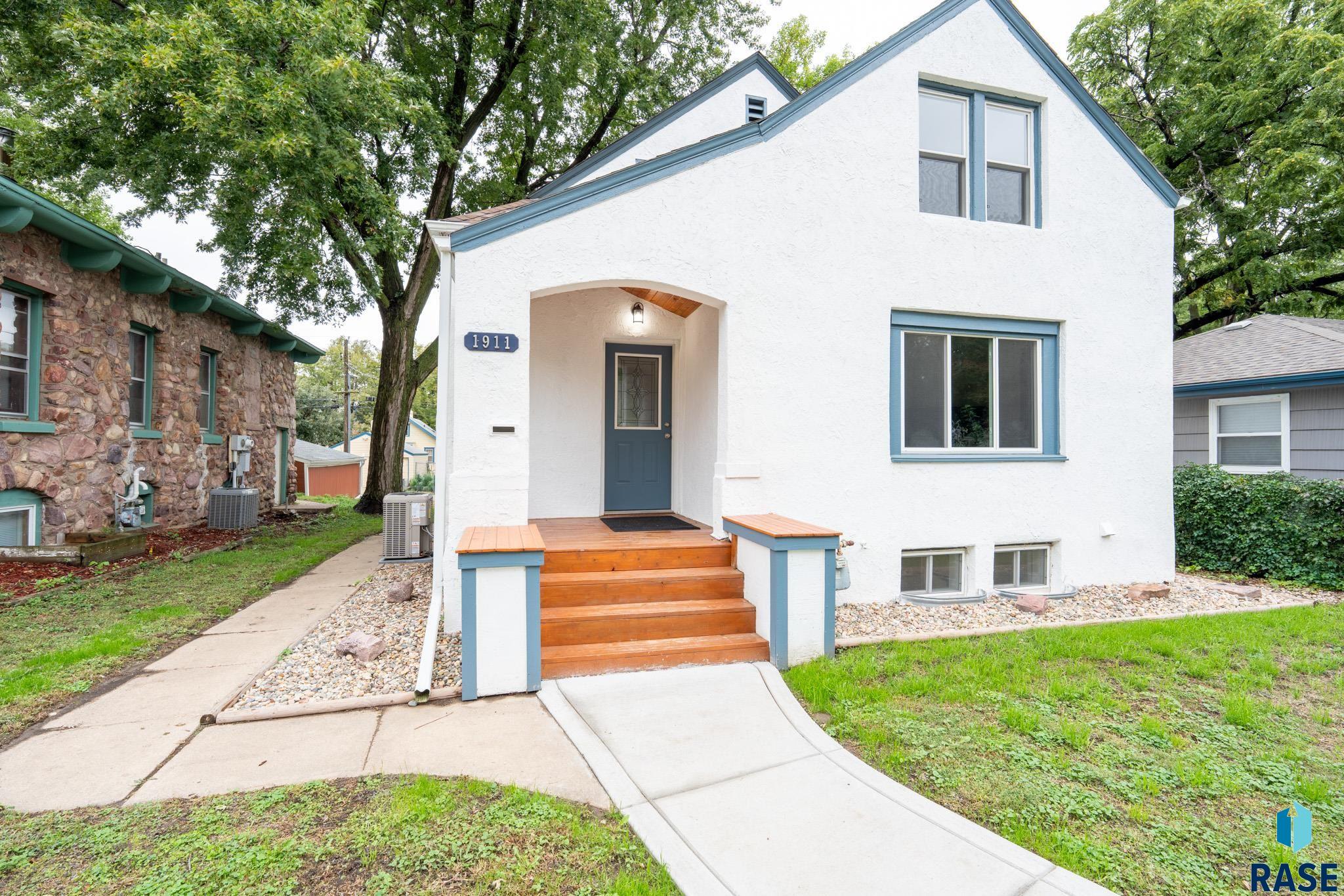 1911 S Walts Ave, Sioux Falls