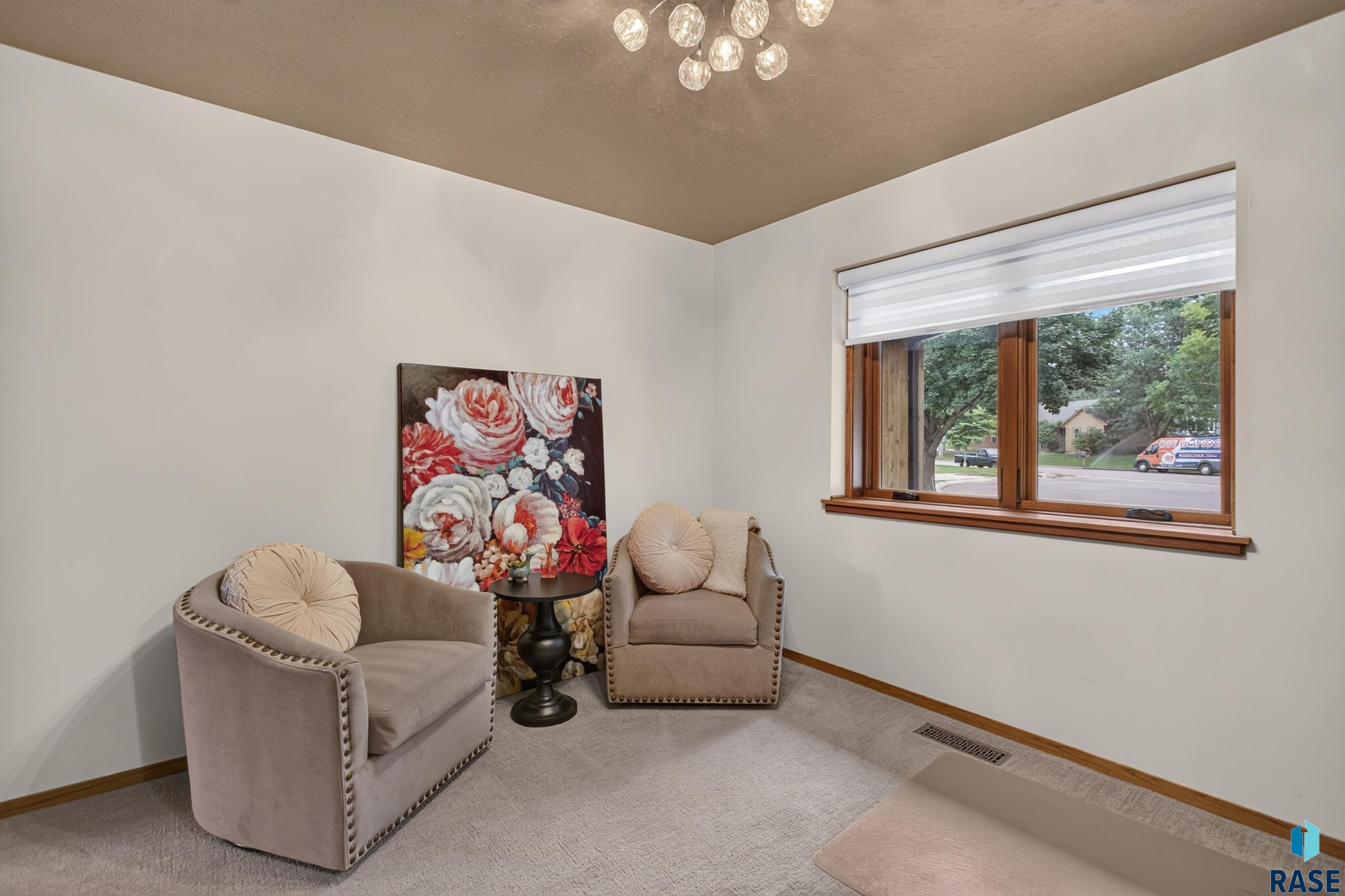 3006 Marson Dr, Sioux Falls
