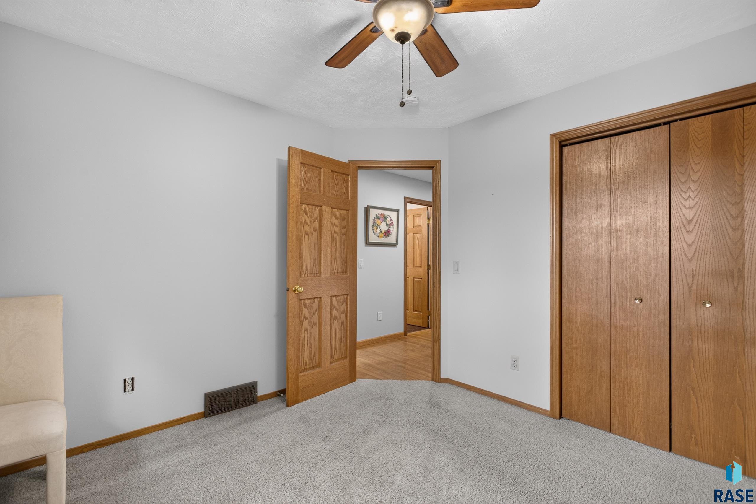 3006 Marson Dr, Sioux Falls