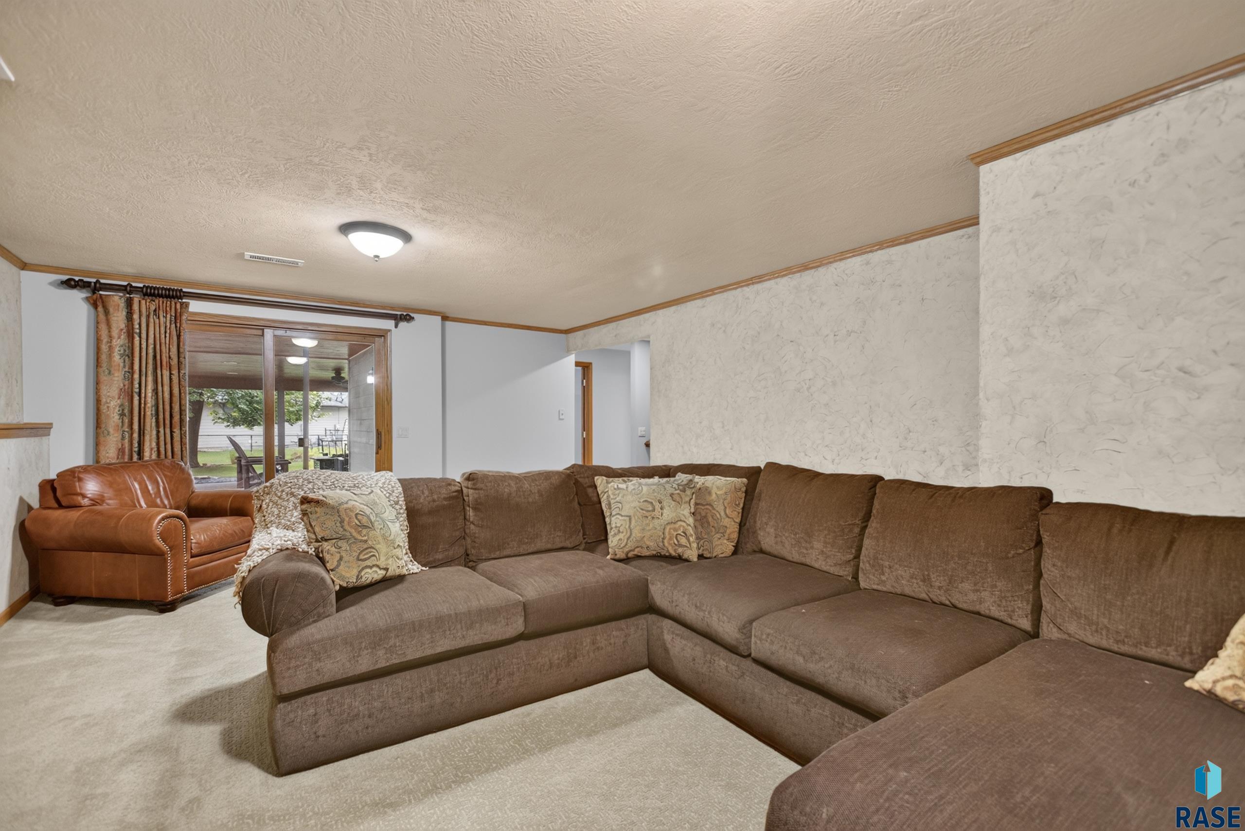 3006 Marson Dr, Sioux Falls