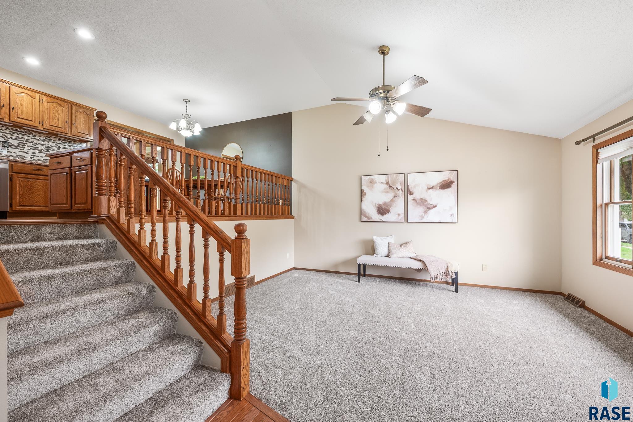 319 Hagemeyer Dr, Tea