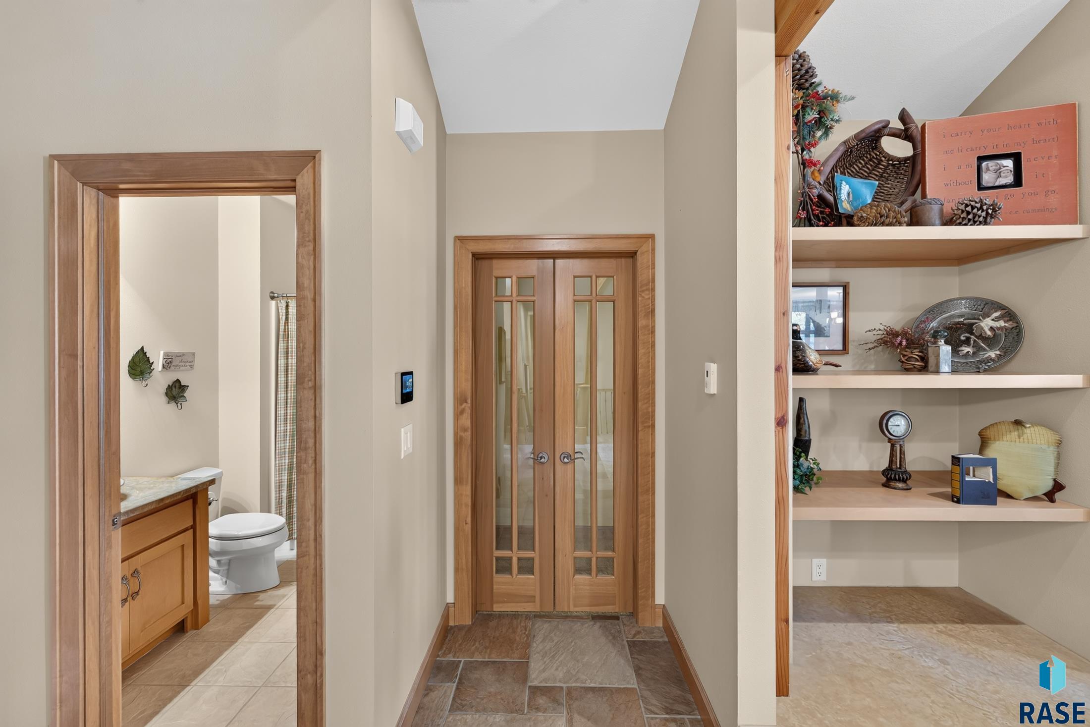 2208 Black Rock Cir, Sioux Falls