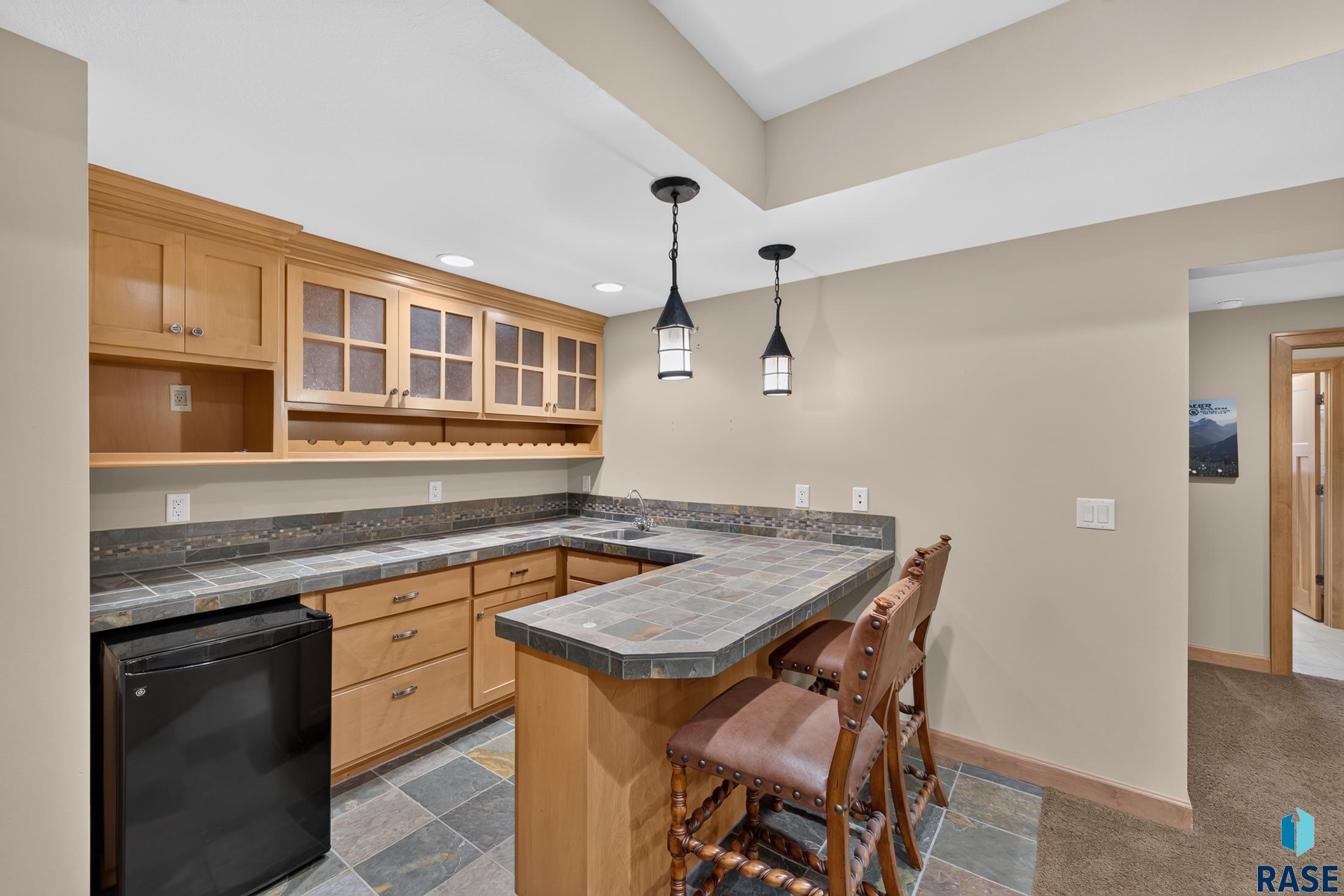 2208 Black Rock Cir, Sioux Falls
