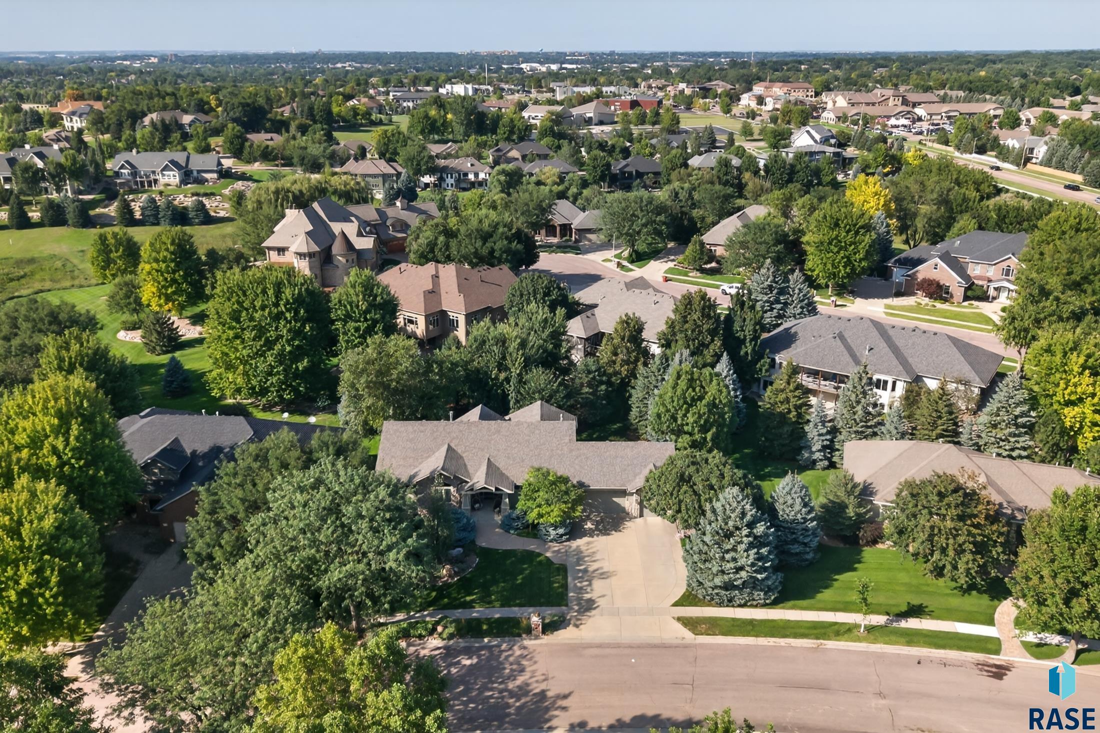 2208 Black Rock Cir, Sioux Falls