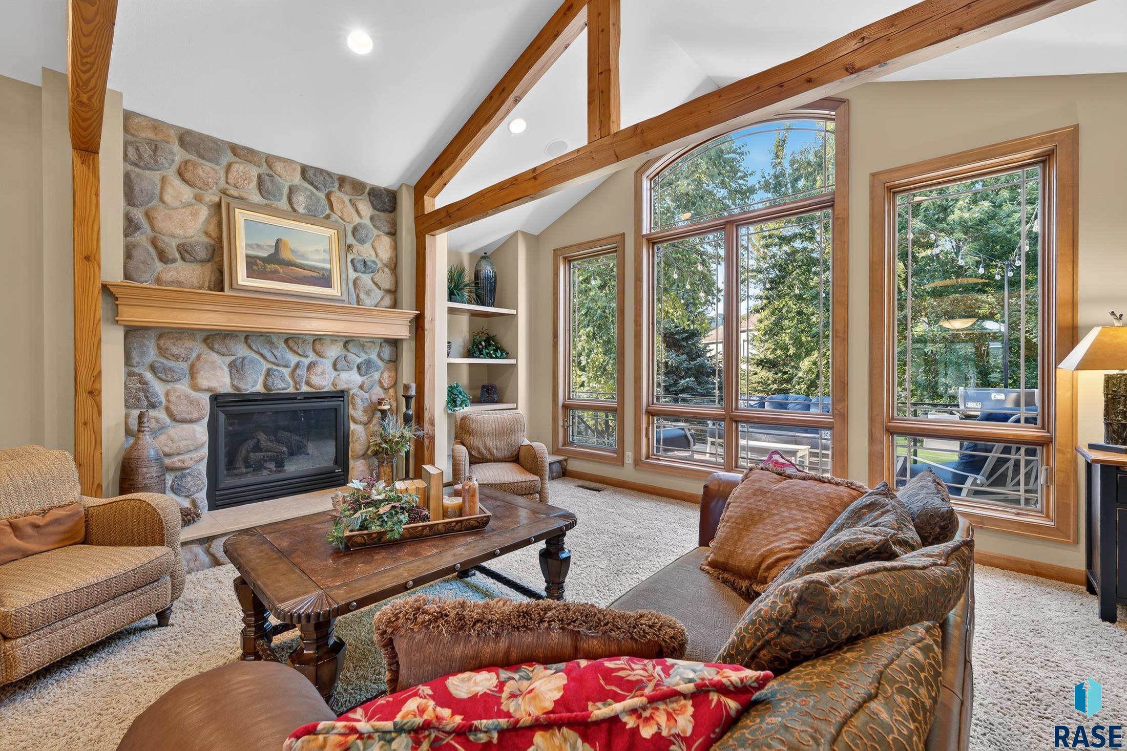 2208 Black Rock Cir, Sioux Falls