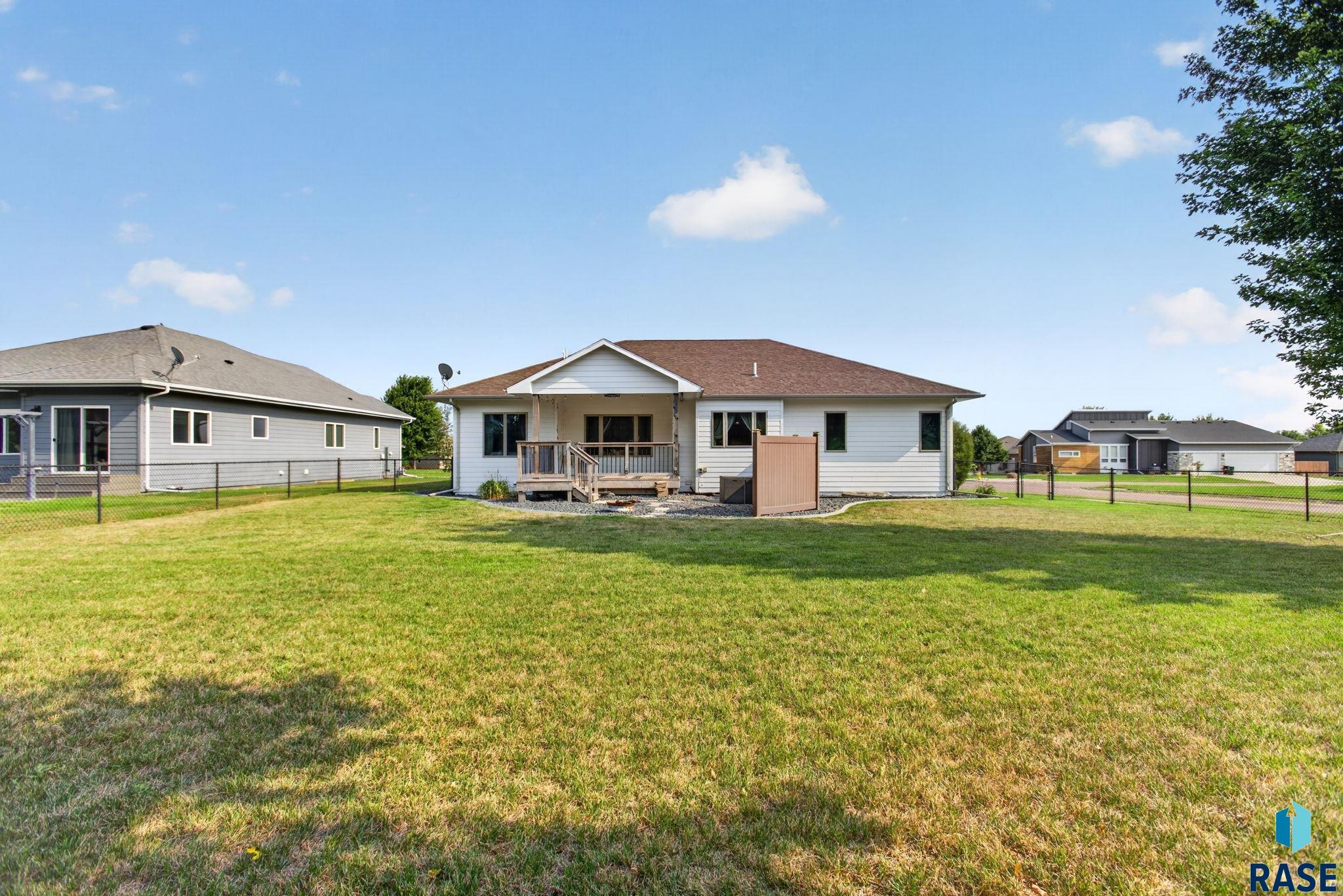 4900 Mangrove St, Sioux Falls