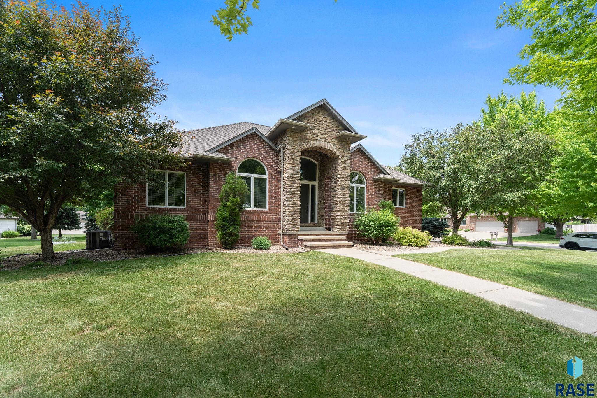 6205 S Pinehurst Ct, Sioux Falls