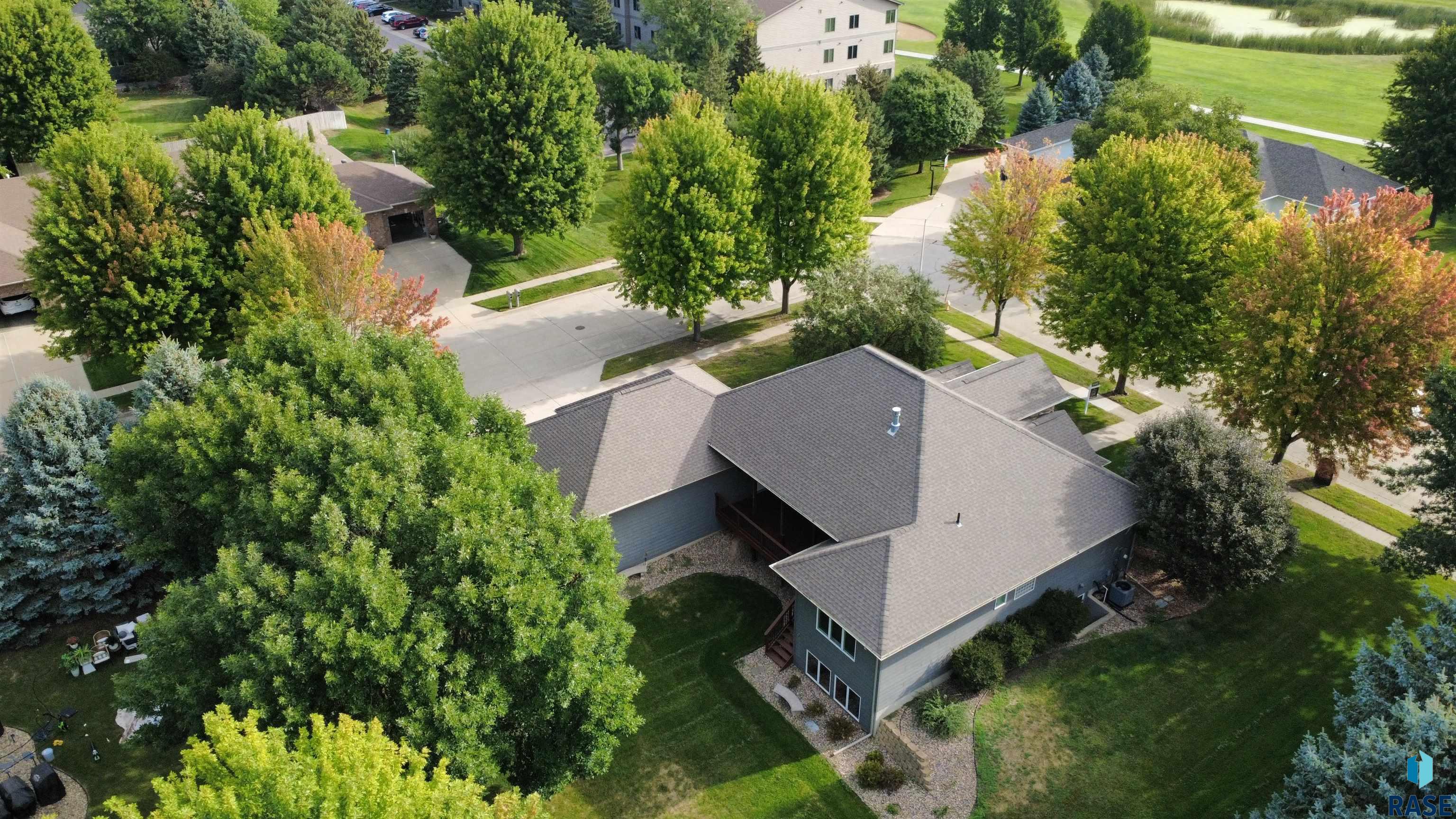 6205 Pinehurst Ct, Sioux Falls
