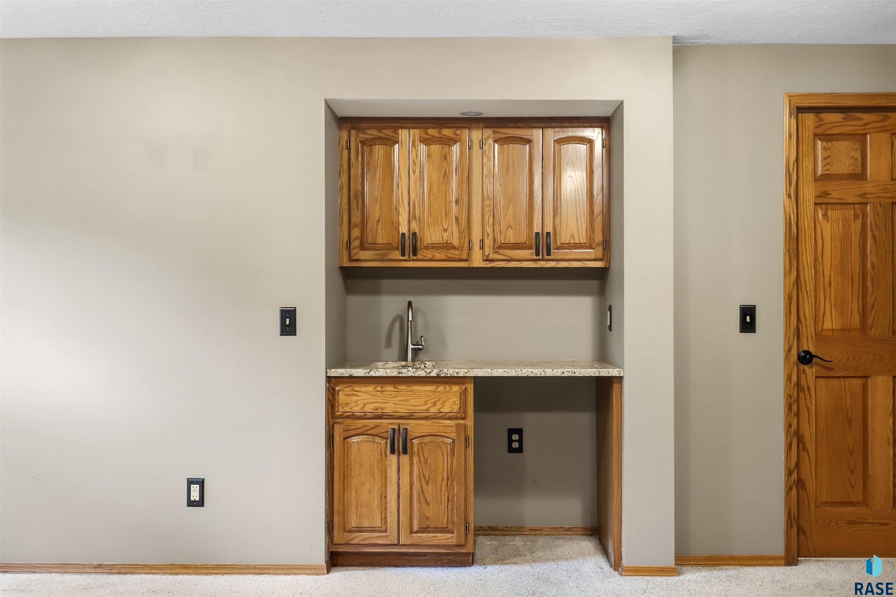 2700 33rd St, Sioux Falls