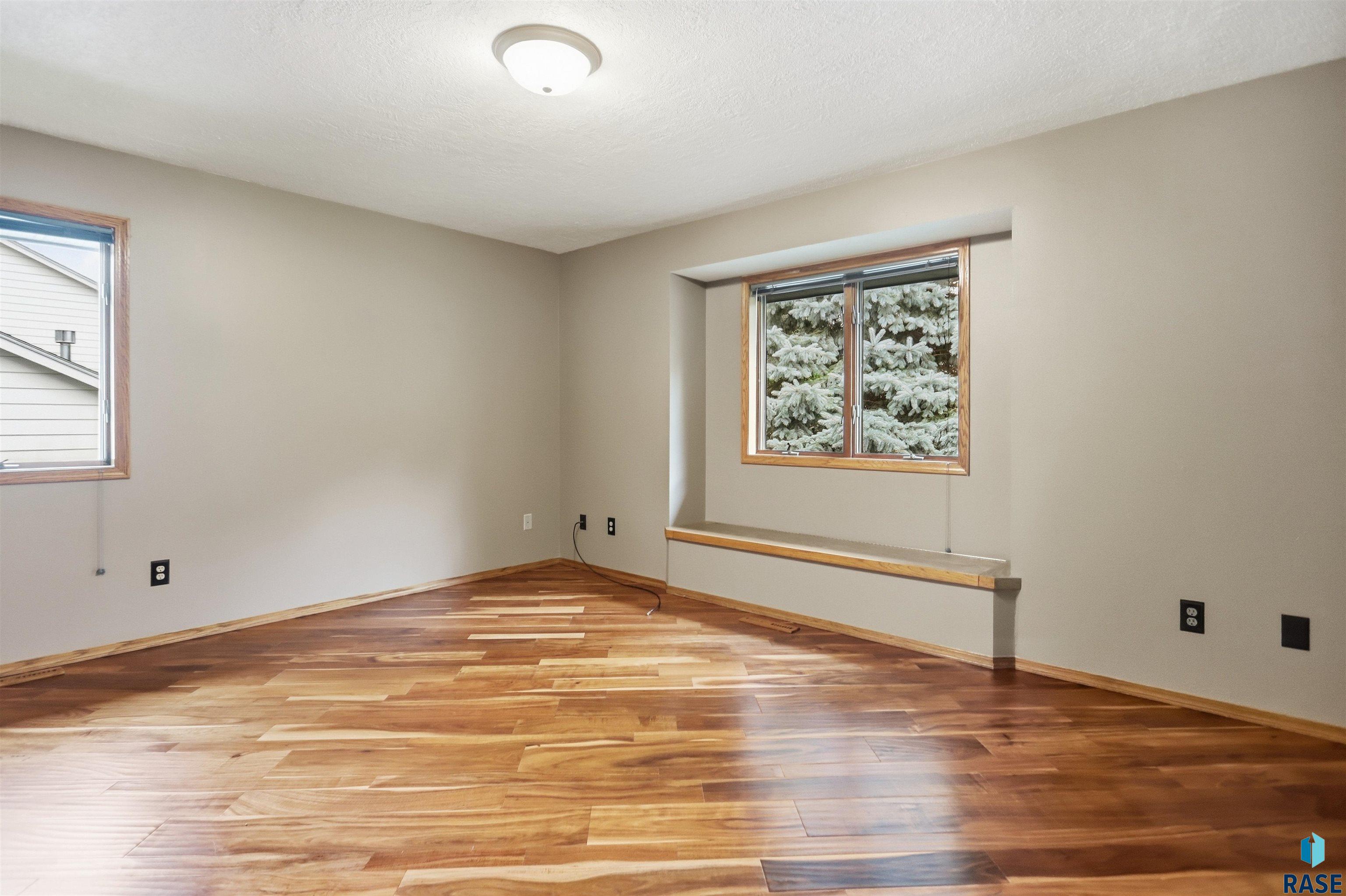 2700 33rd St, Sioux Falls
