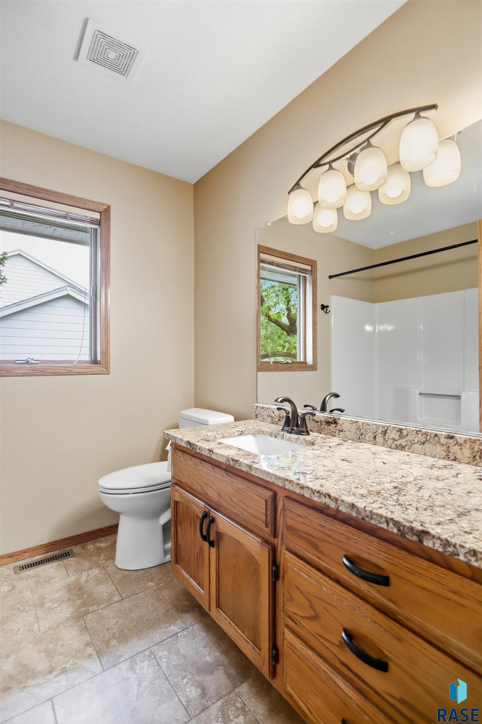 2700 33rd St, Sioux Falls