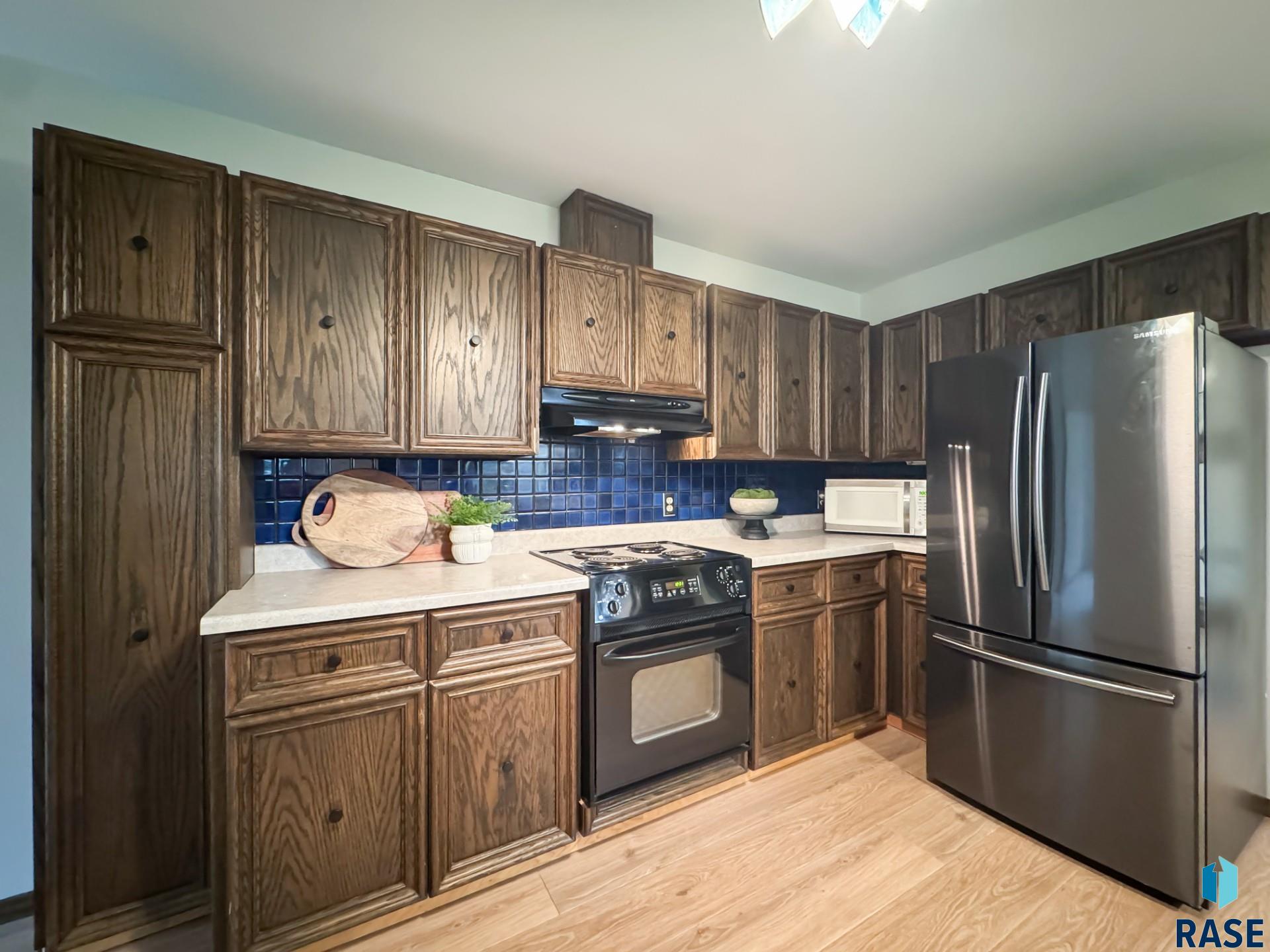 555 Danon Dr