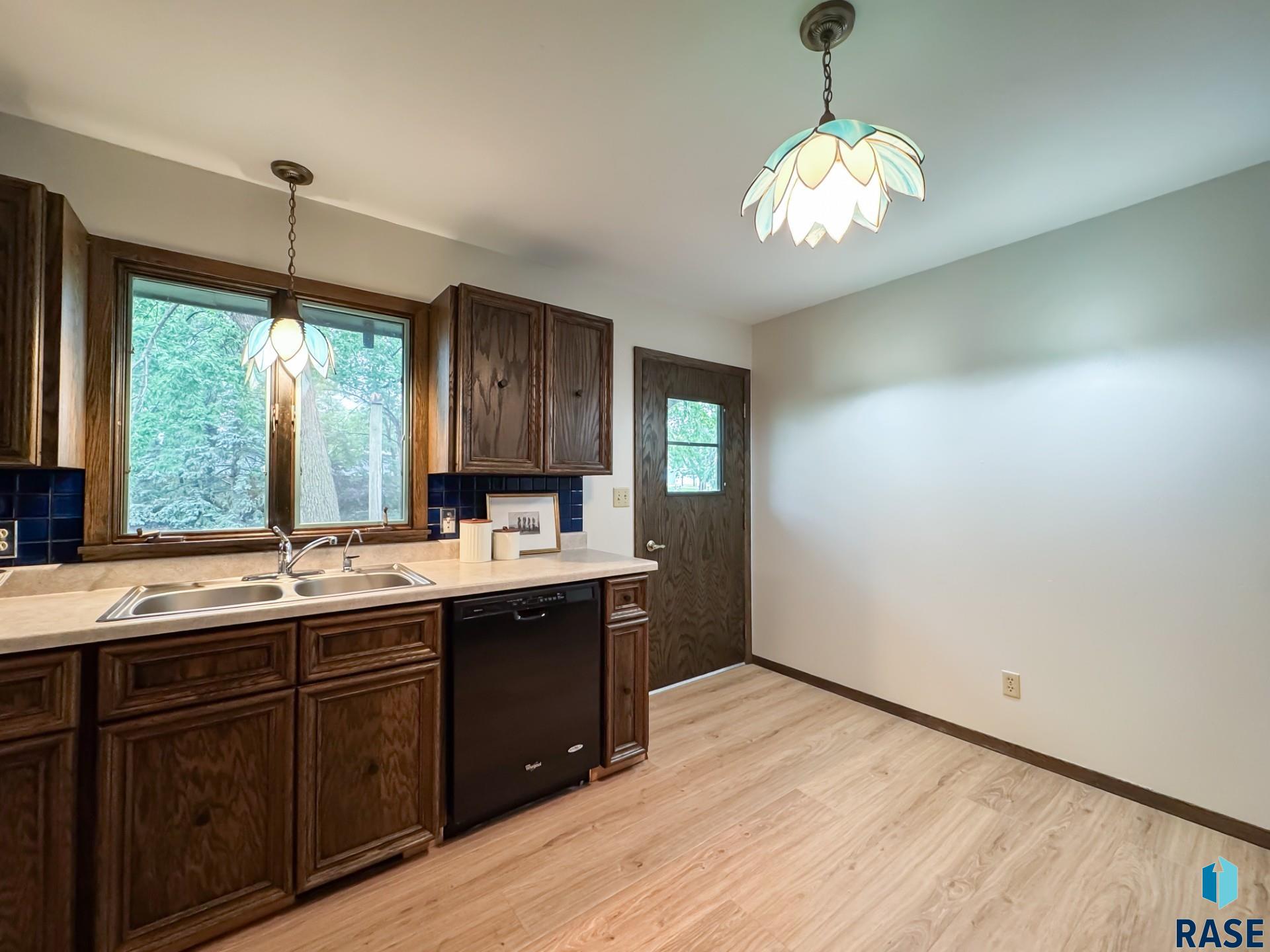 555 Danon Dr