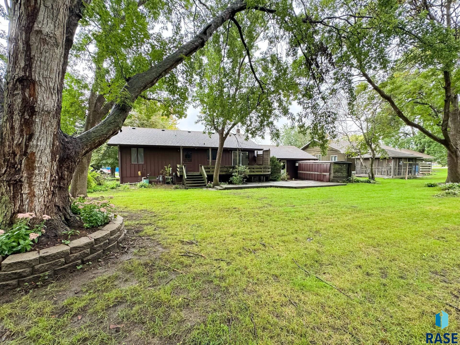 555 Danon Dr