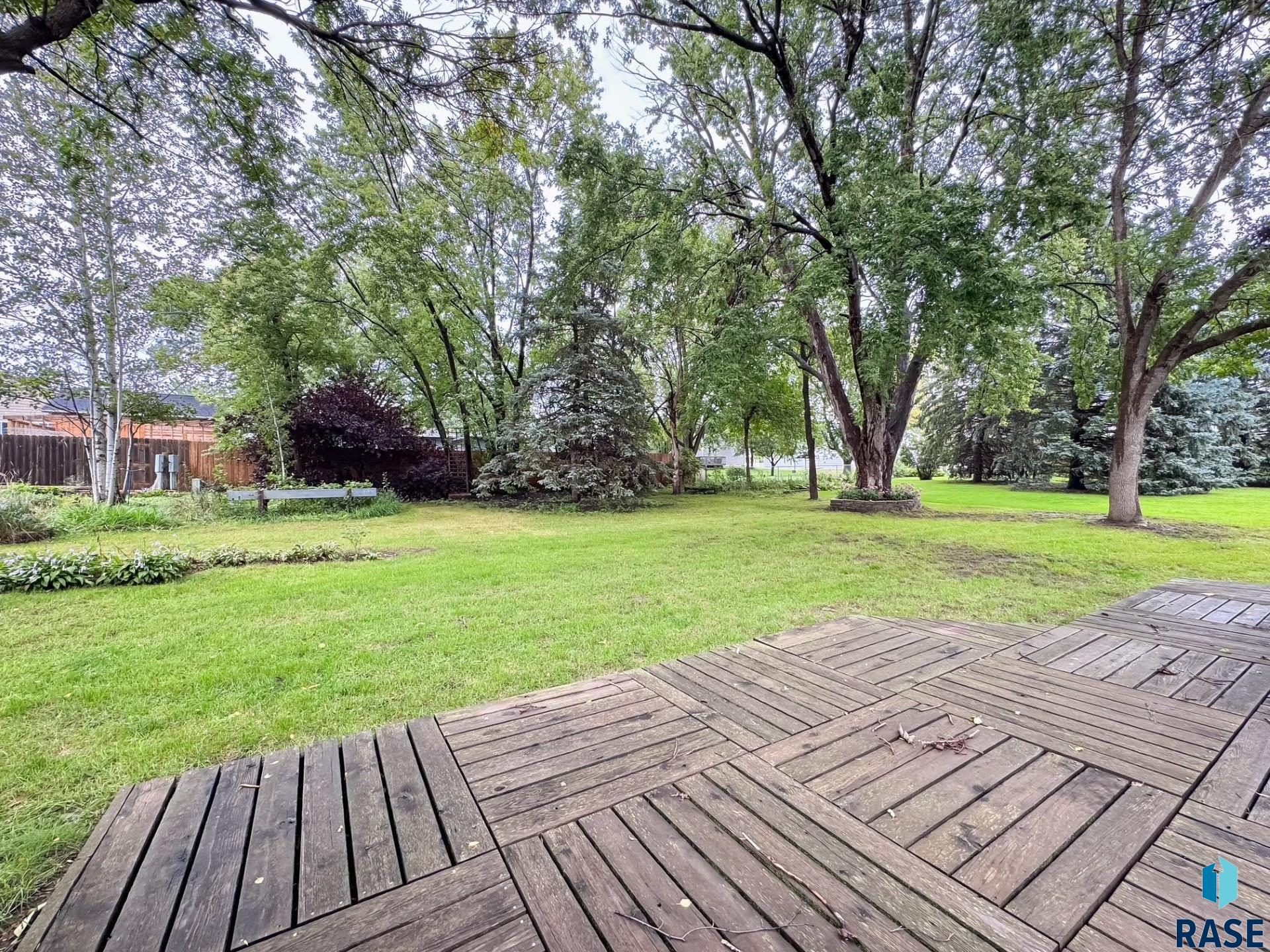 555 Danon Dr