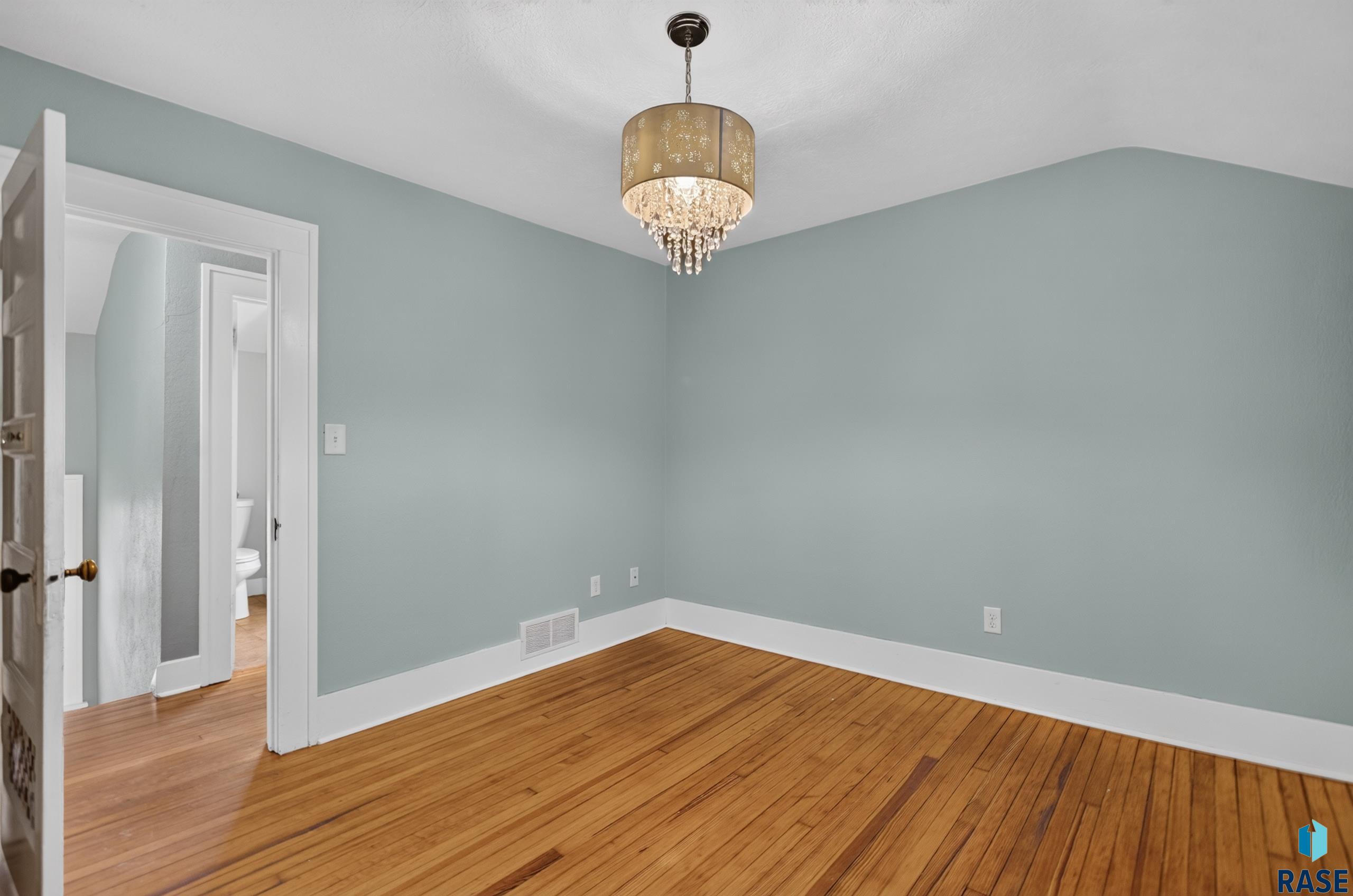 1606 Center Ave, Sioux Falls