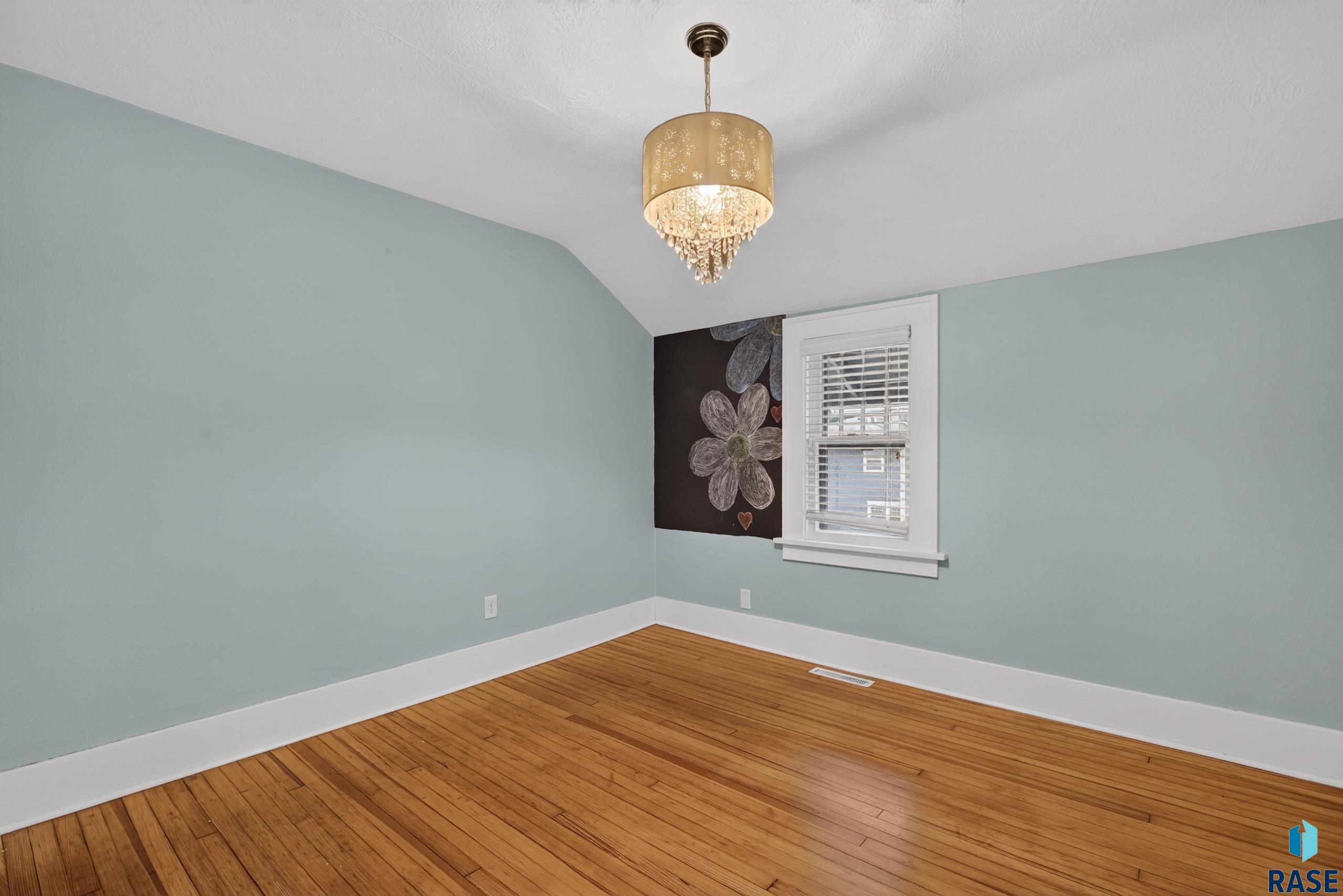 1606 Center Ave, Sioux Falls