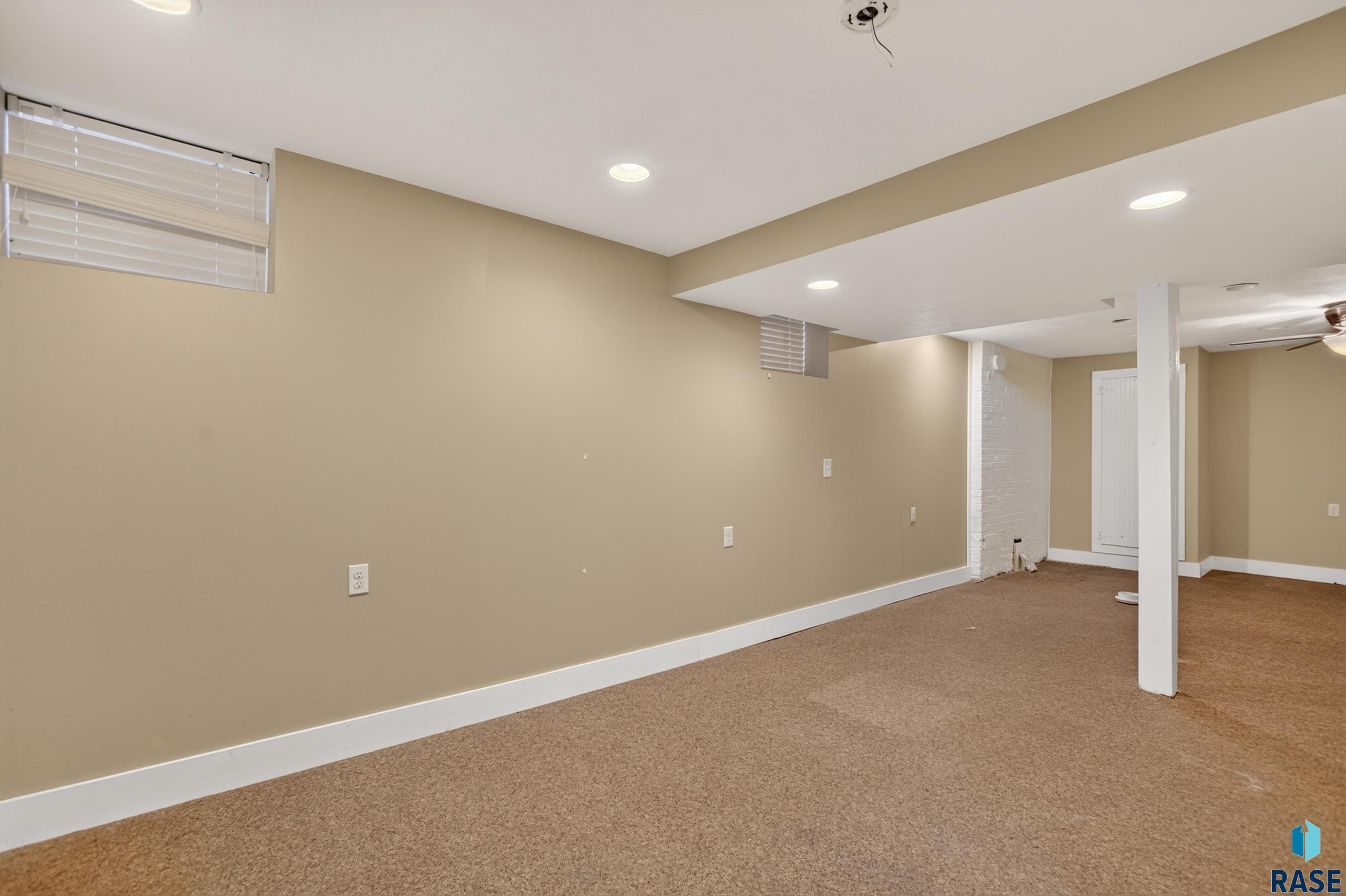 1606 Center Ave, Sioux Falls