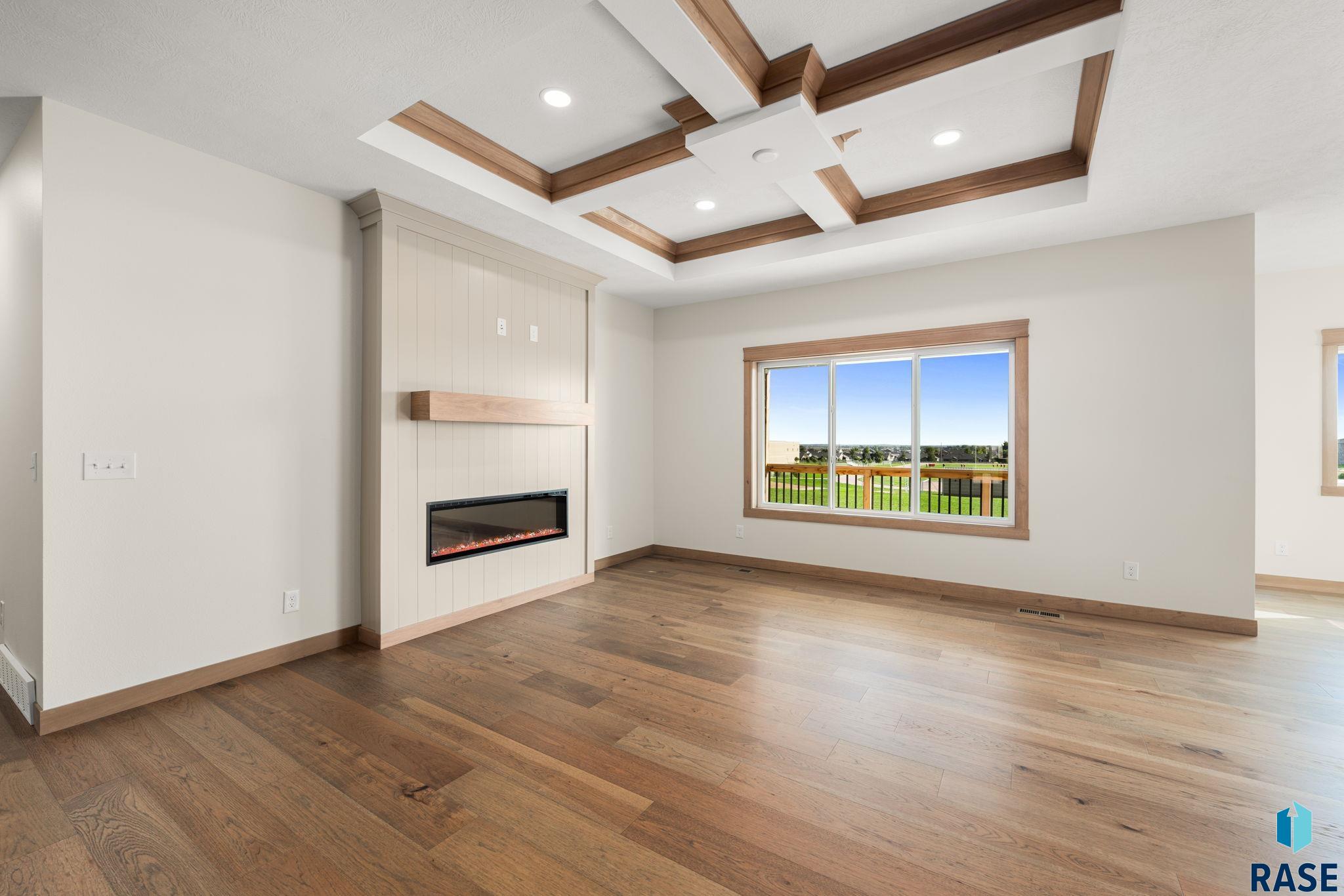 6413 Fieldview St, Sioux Falls