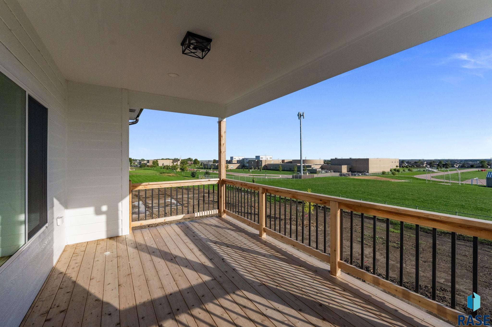 6413 Fieldview St, Sioux Falls