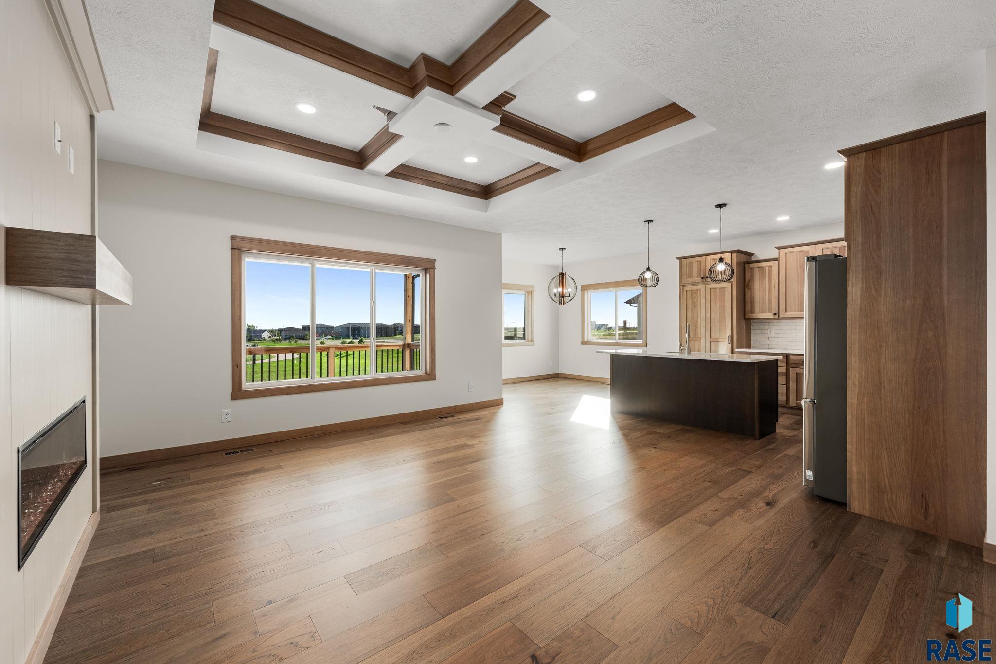 6413 Fieldview St, Sioux Falls