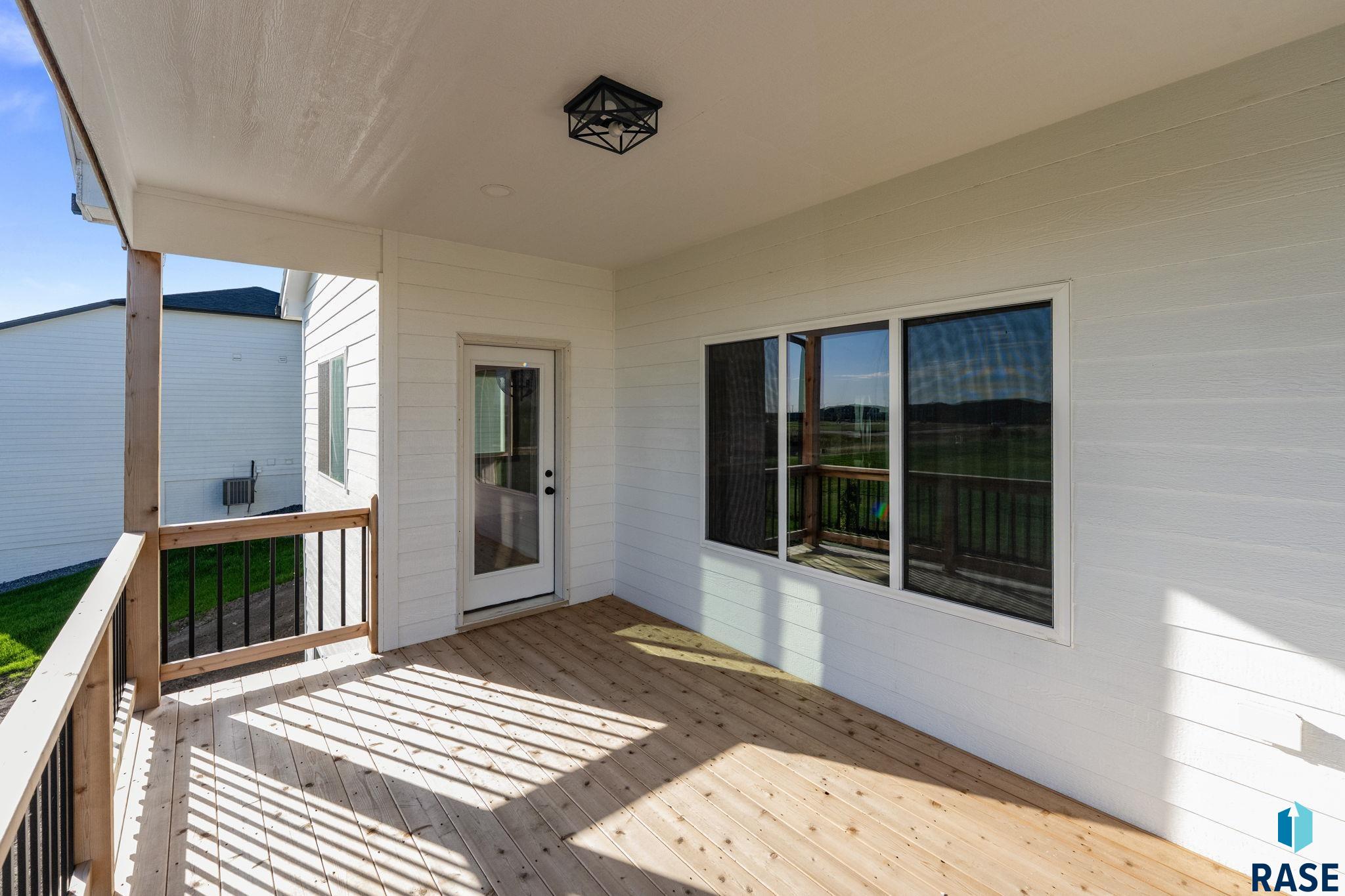 6413 Fieldview St, Sioux Falls