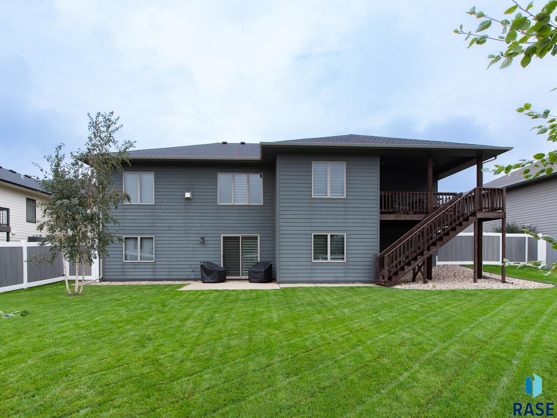4304 Safflower Ave, Sioux Falls