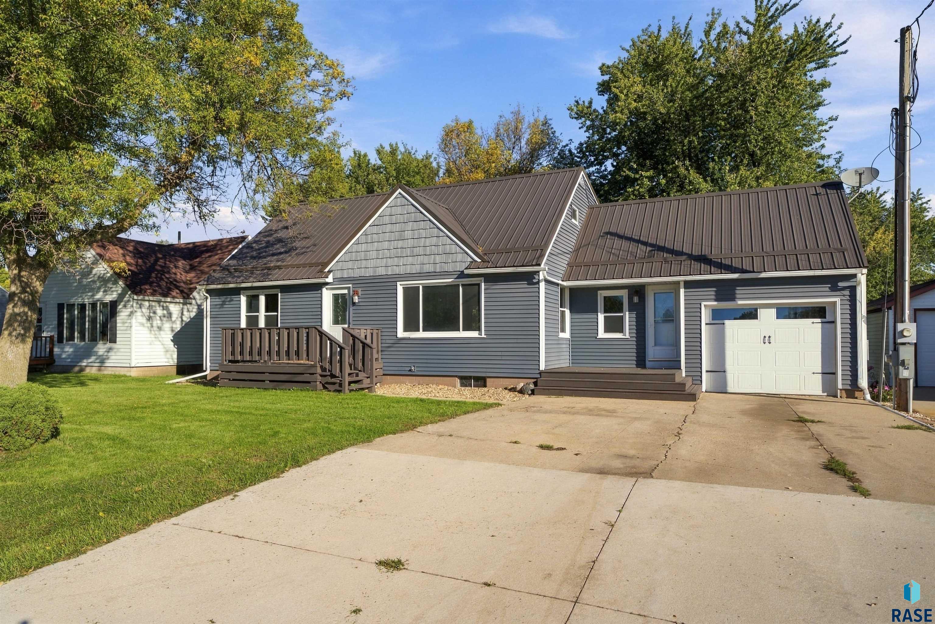 11970 111th St, Leota