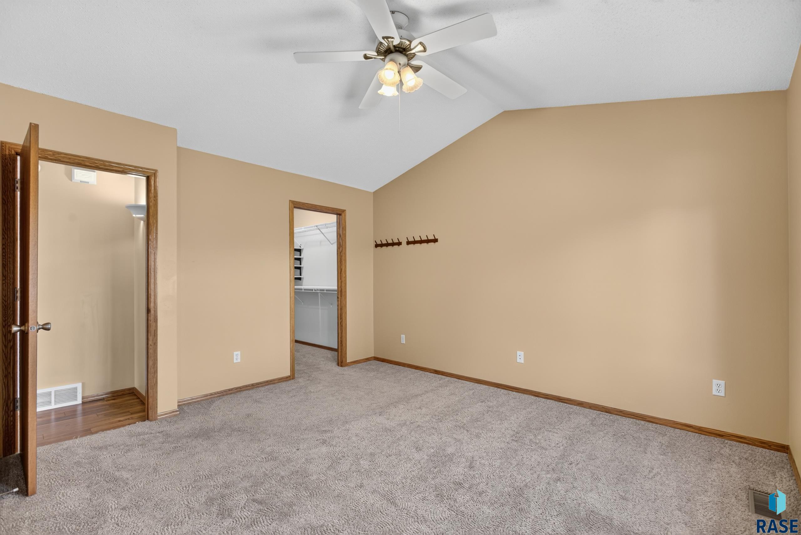 2012 Leah Cir, Sioux Falls