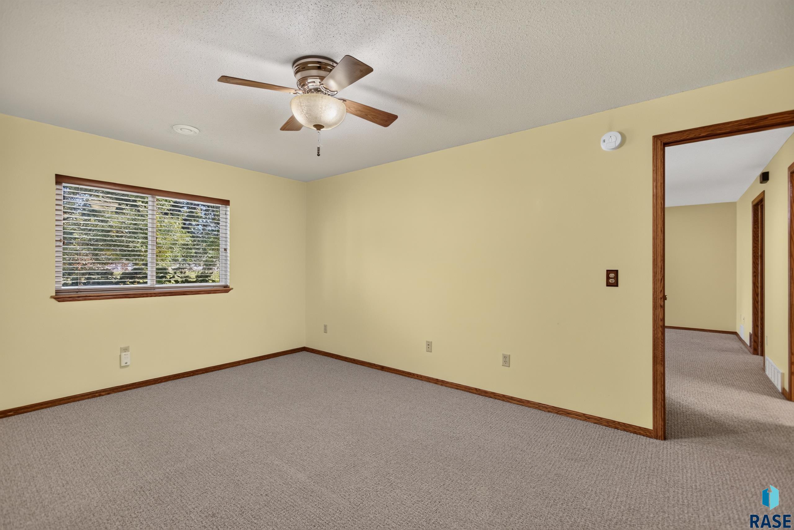 2012 Leah Cir, Sioux Falls