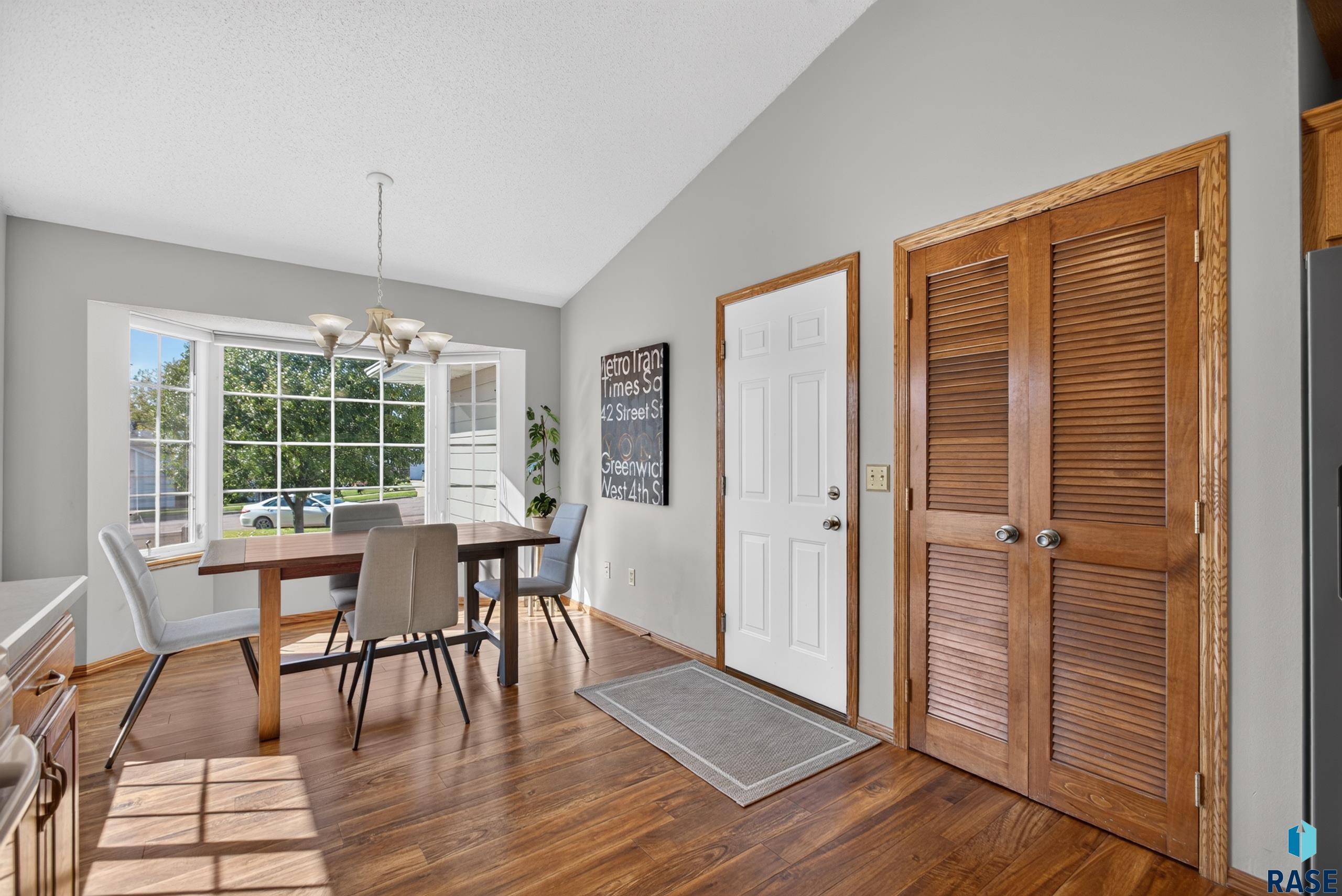 2012 Leah Cir, Sioux Falls