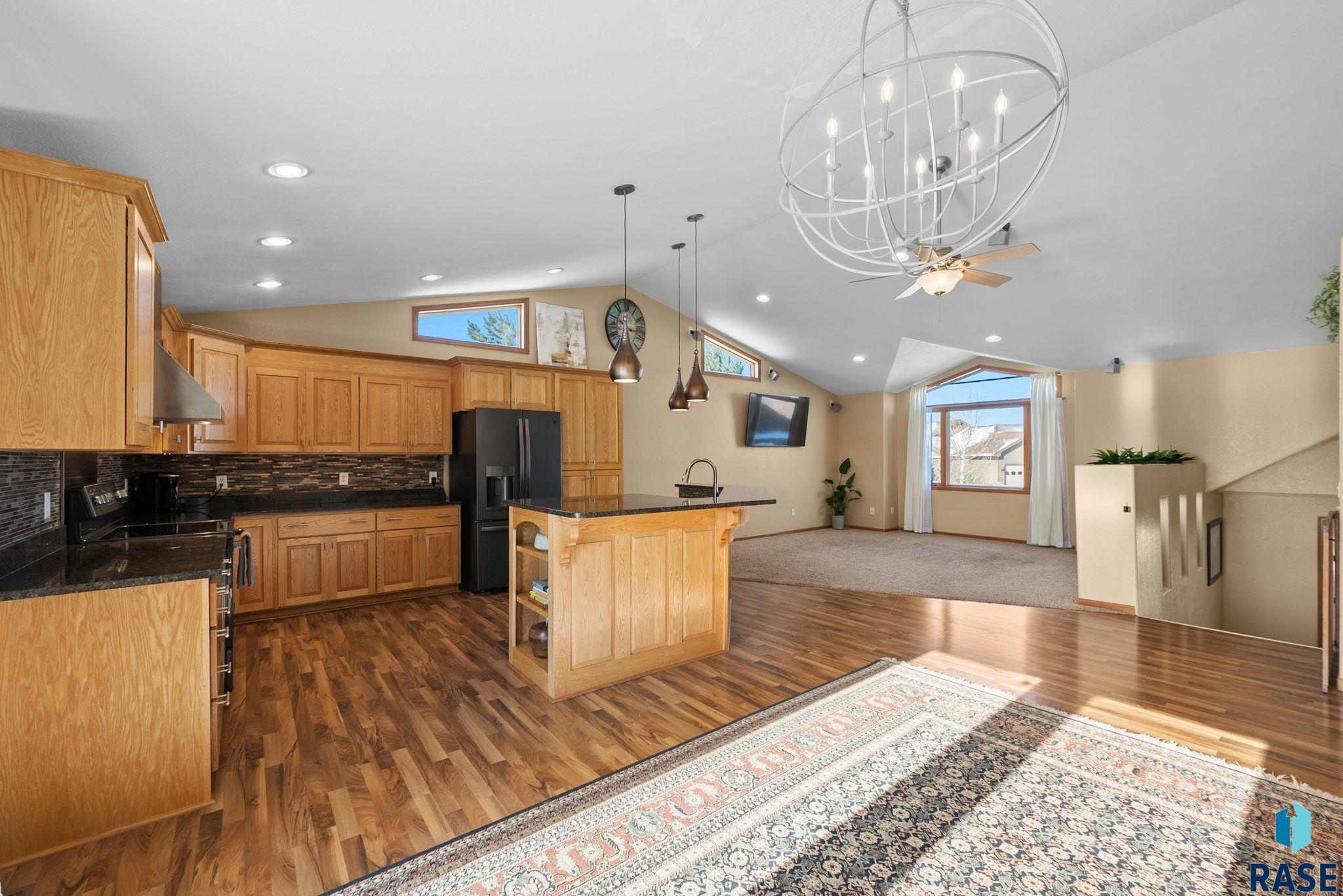 7624 Courtyard Cir, Sioux Falls