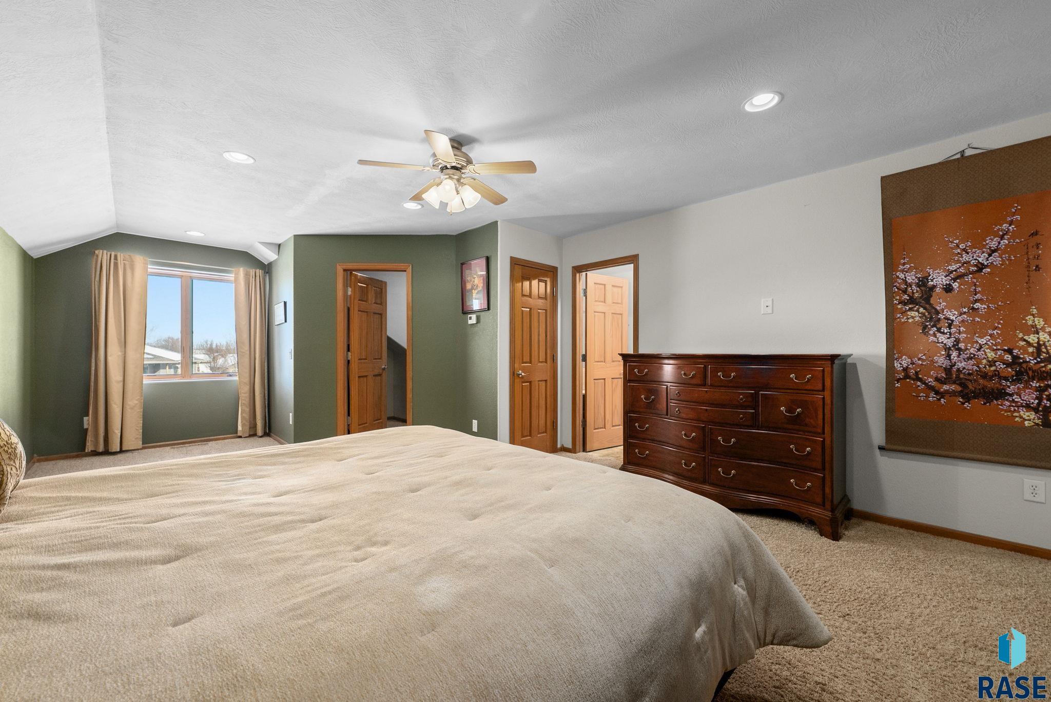 7624 Courtyard Cir, Sioux Falls