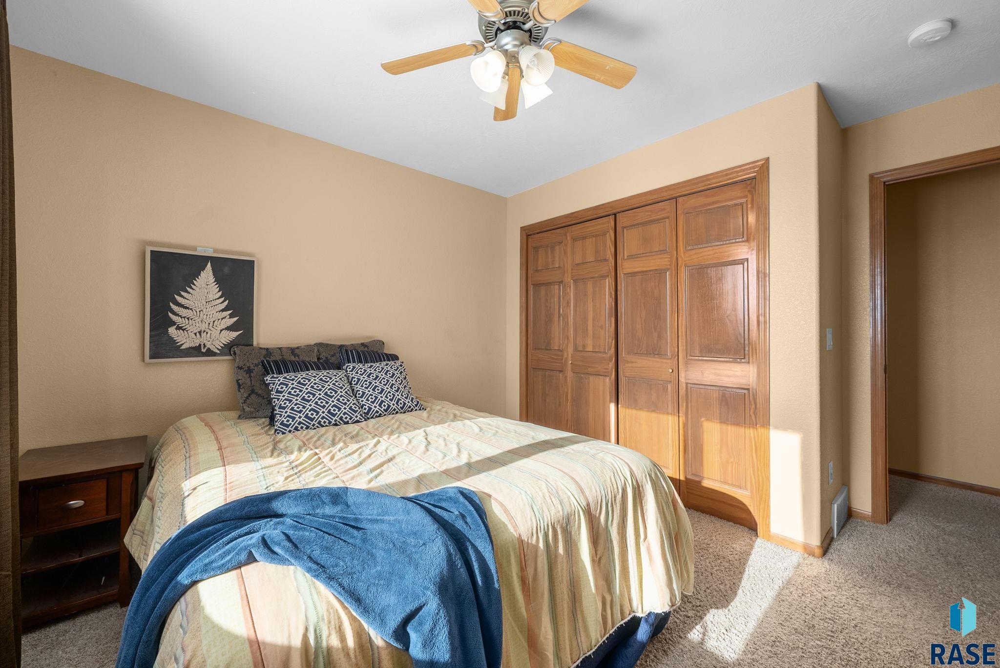 7624 Courtyard Cir, Sioux Falls