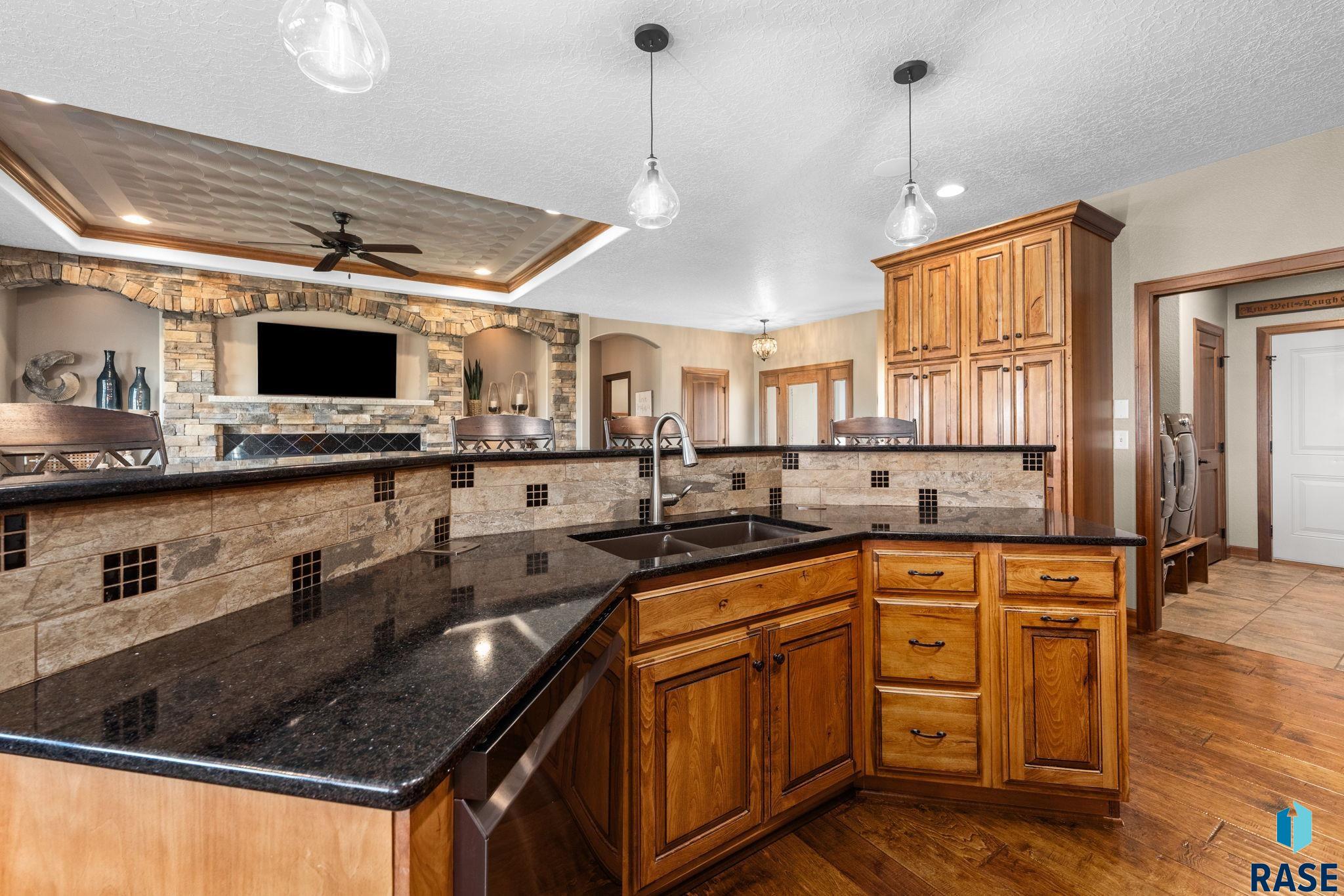 1724 Grand Arbor Cir, Sioux Falls