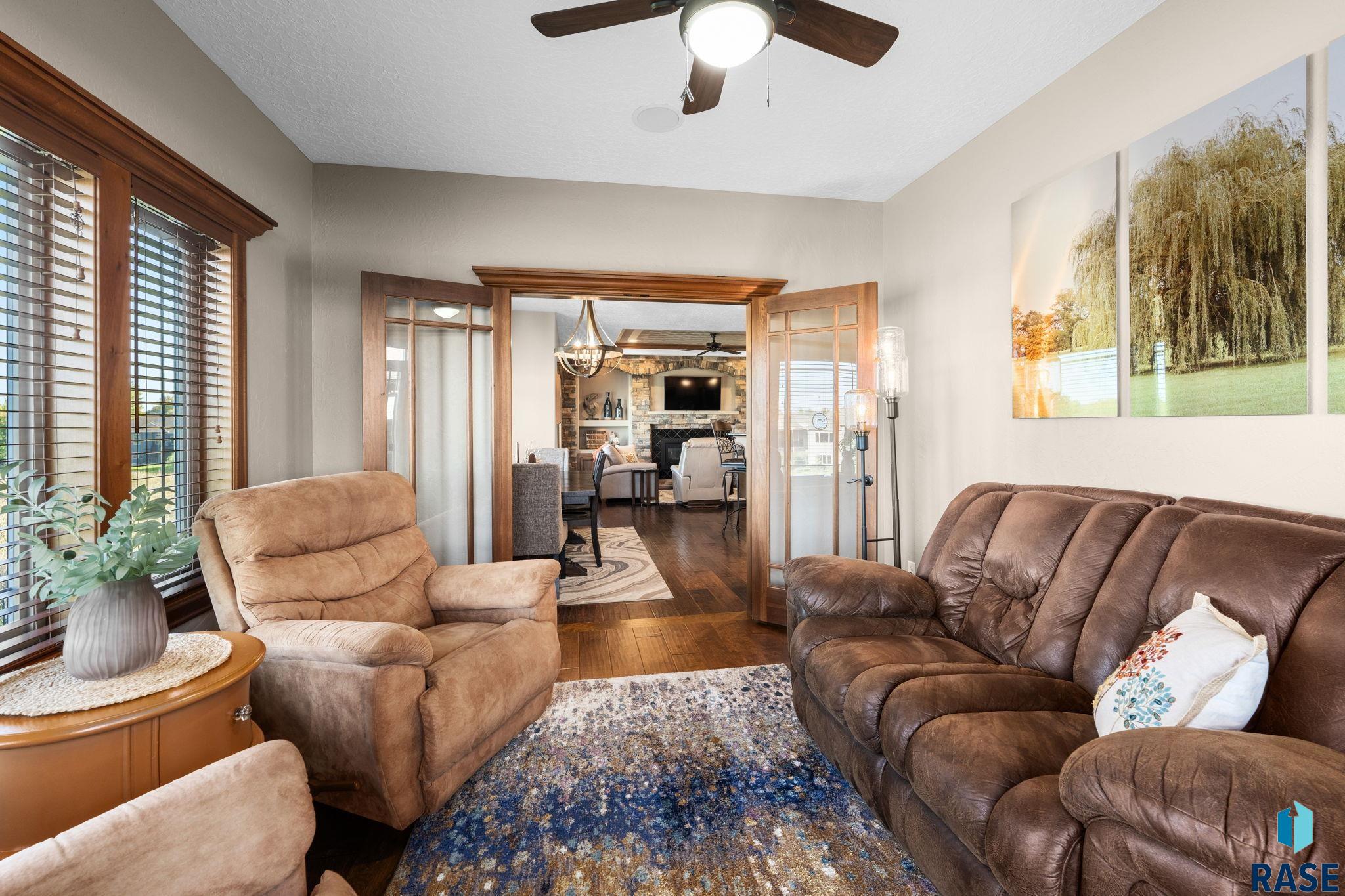 1724 Grand Arbor Cir, Sioux Falls