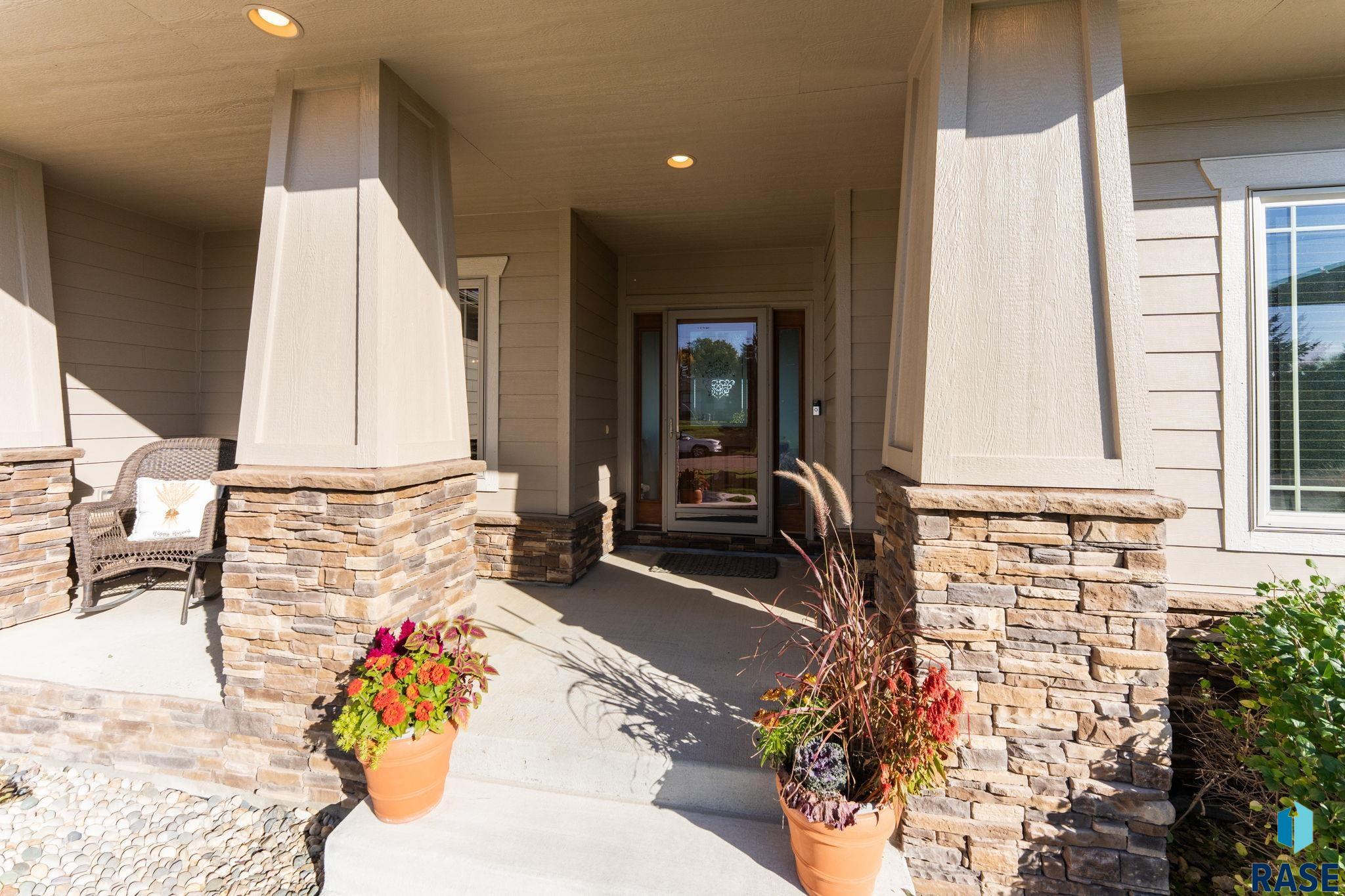 1724 Grand Arbor Cir, Sioux Falls