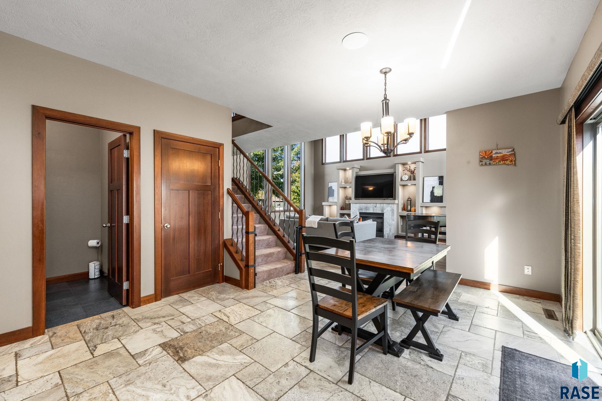 7404 High Cross Trl, Sioux Falls