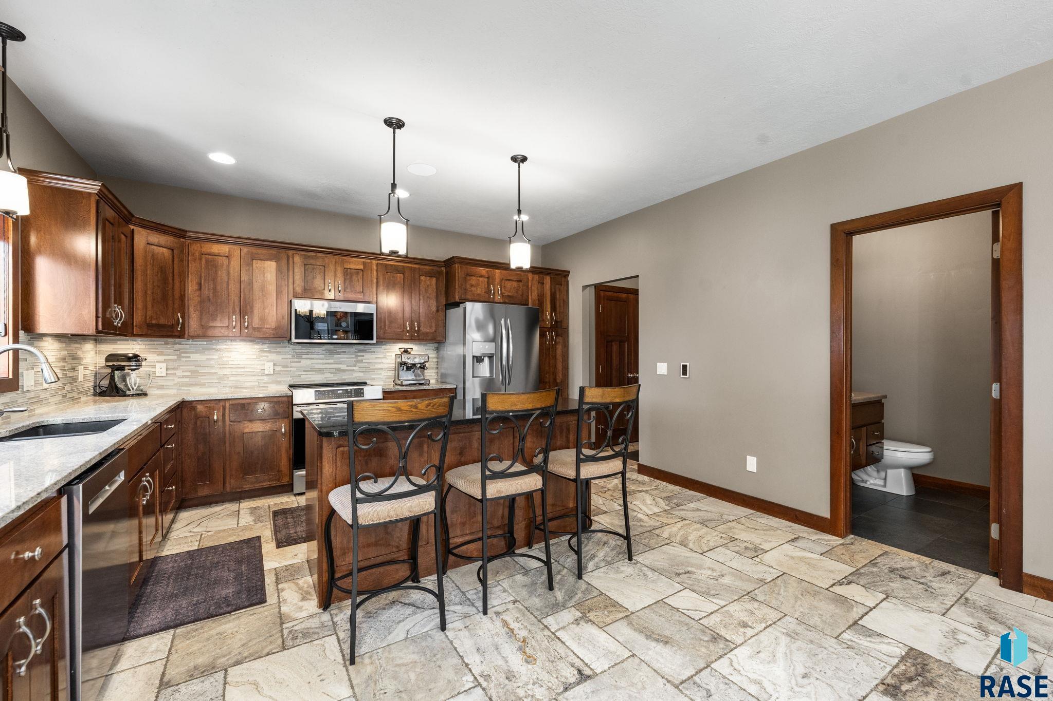 7404 High Cross Trl, Sioux Falls