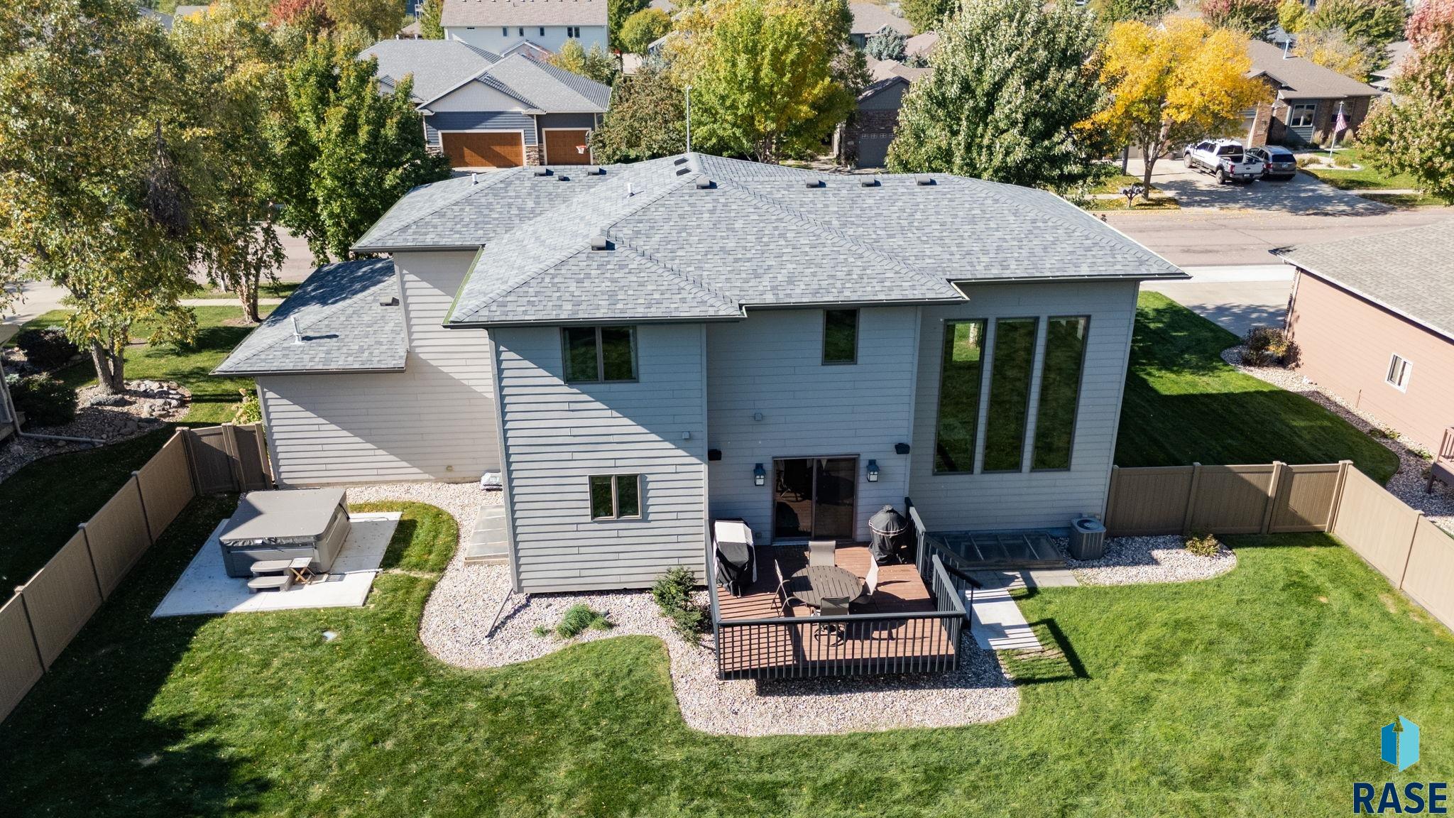 7404 High Cross Trl, Sioux Falls