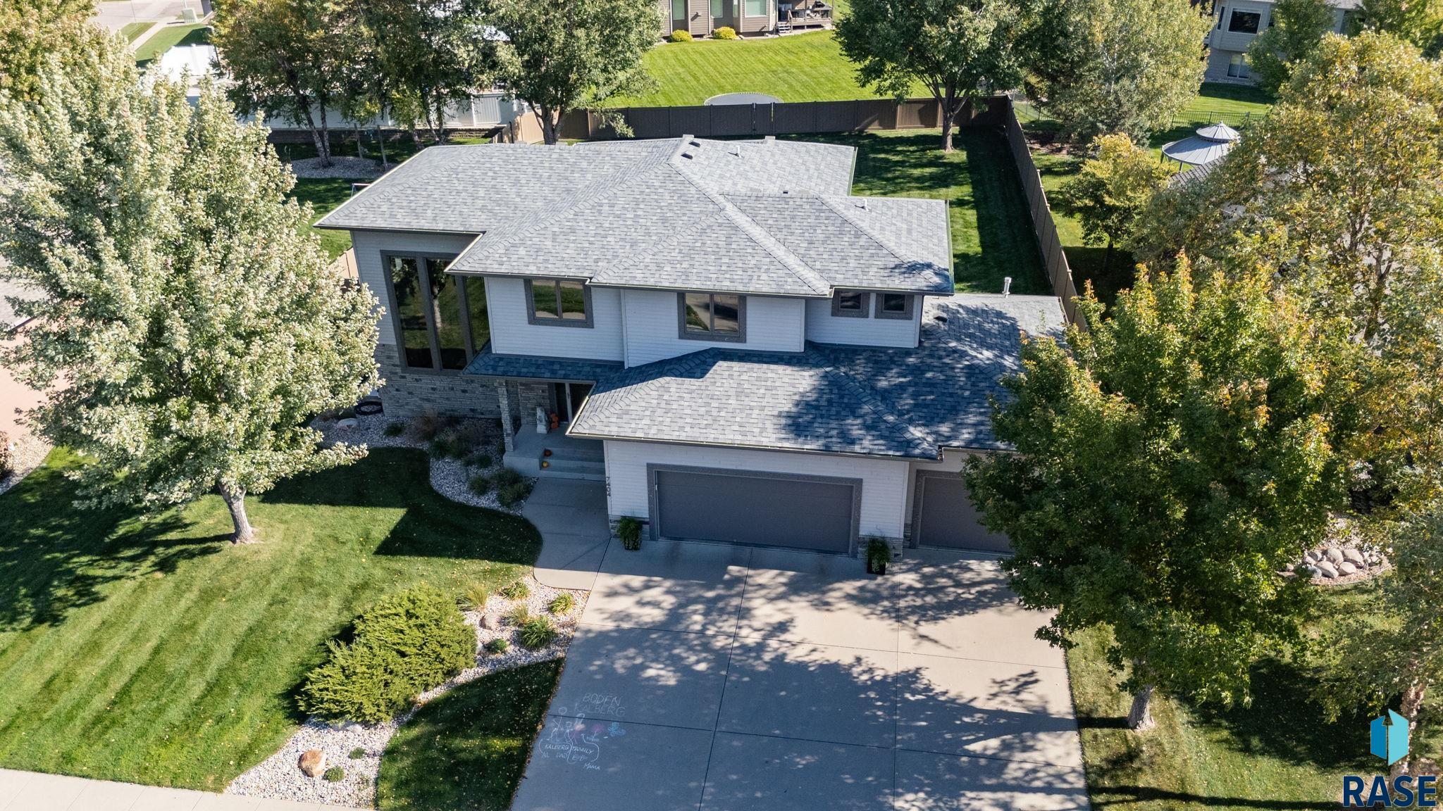 7404 High Cross Trl, Sioux Falls