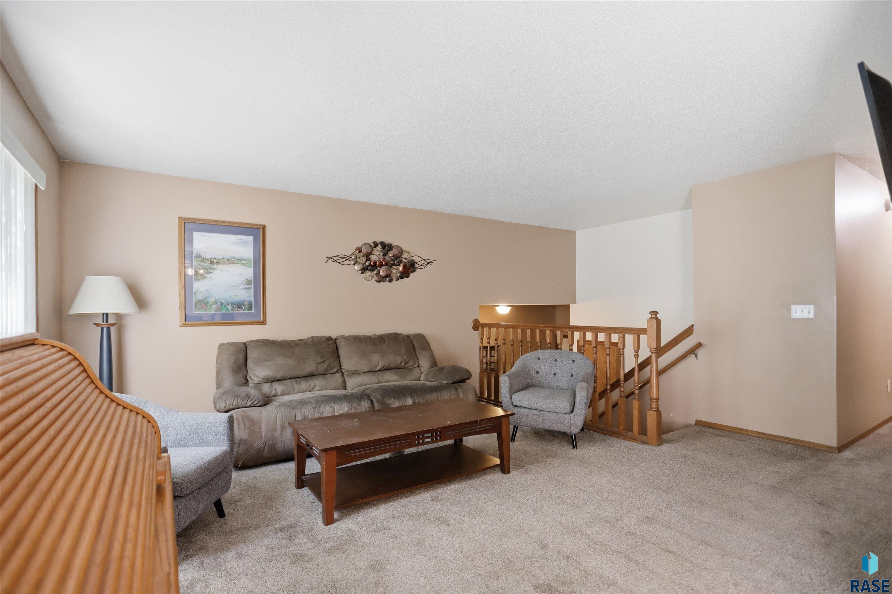 405 407 57th St, Sioux Falls