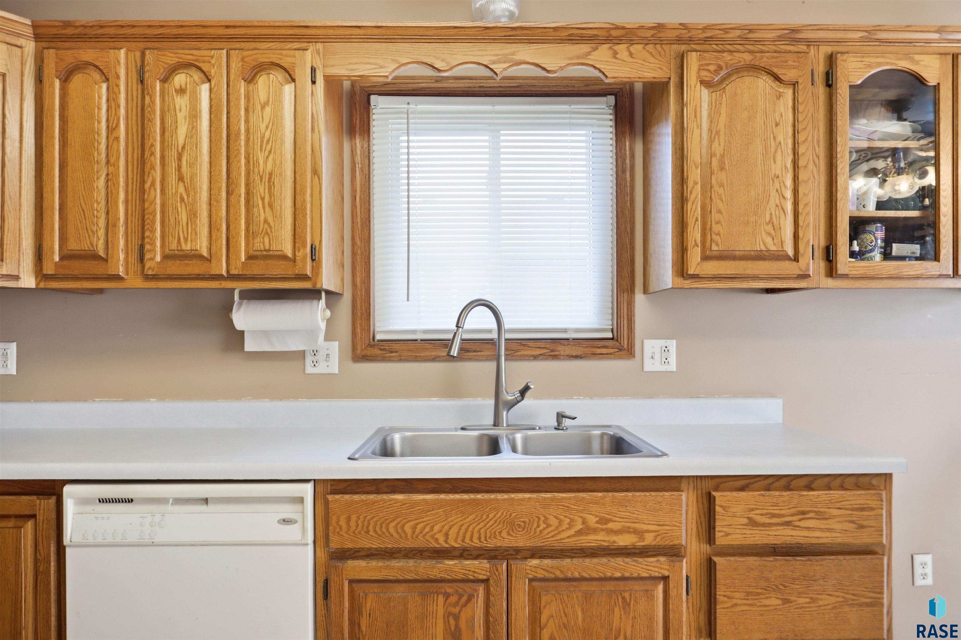 405 407 57th St, Sioux Falls
