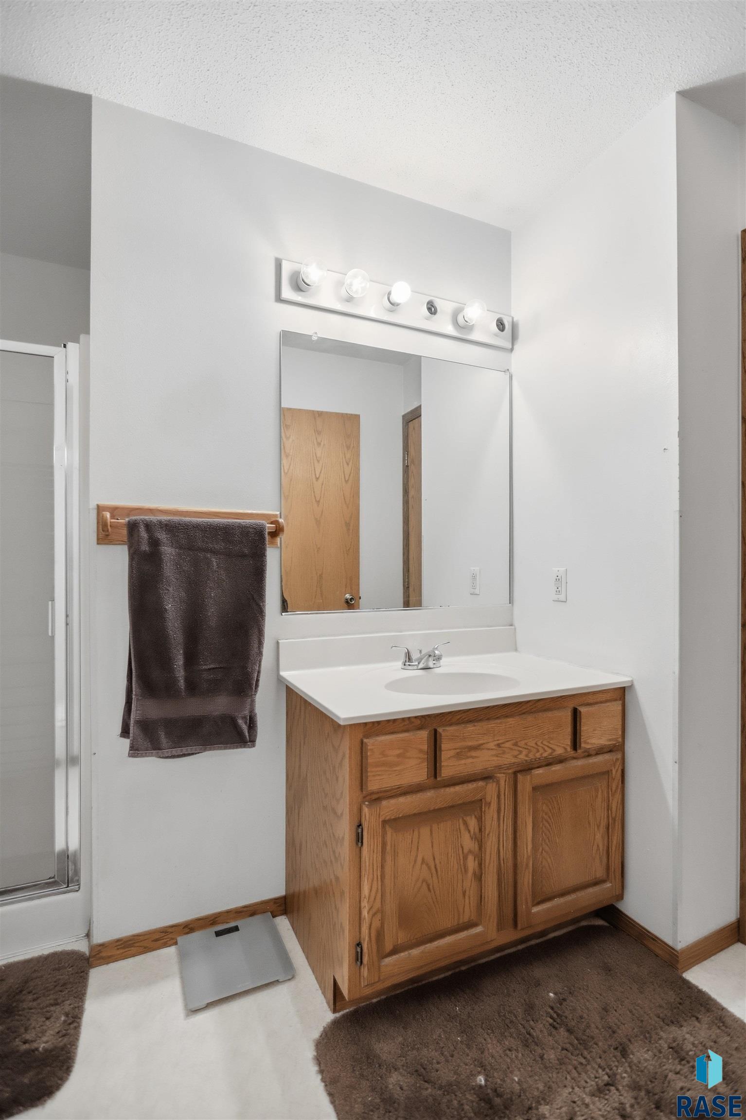 405 407 57th St, Sioux Falls