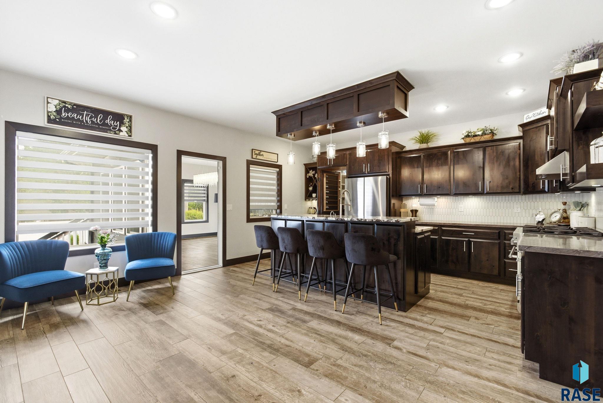 1325 Waterstone Dr, Sioux Falls
