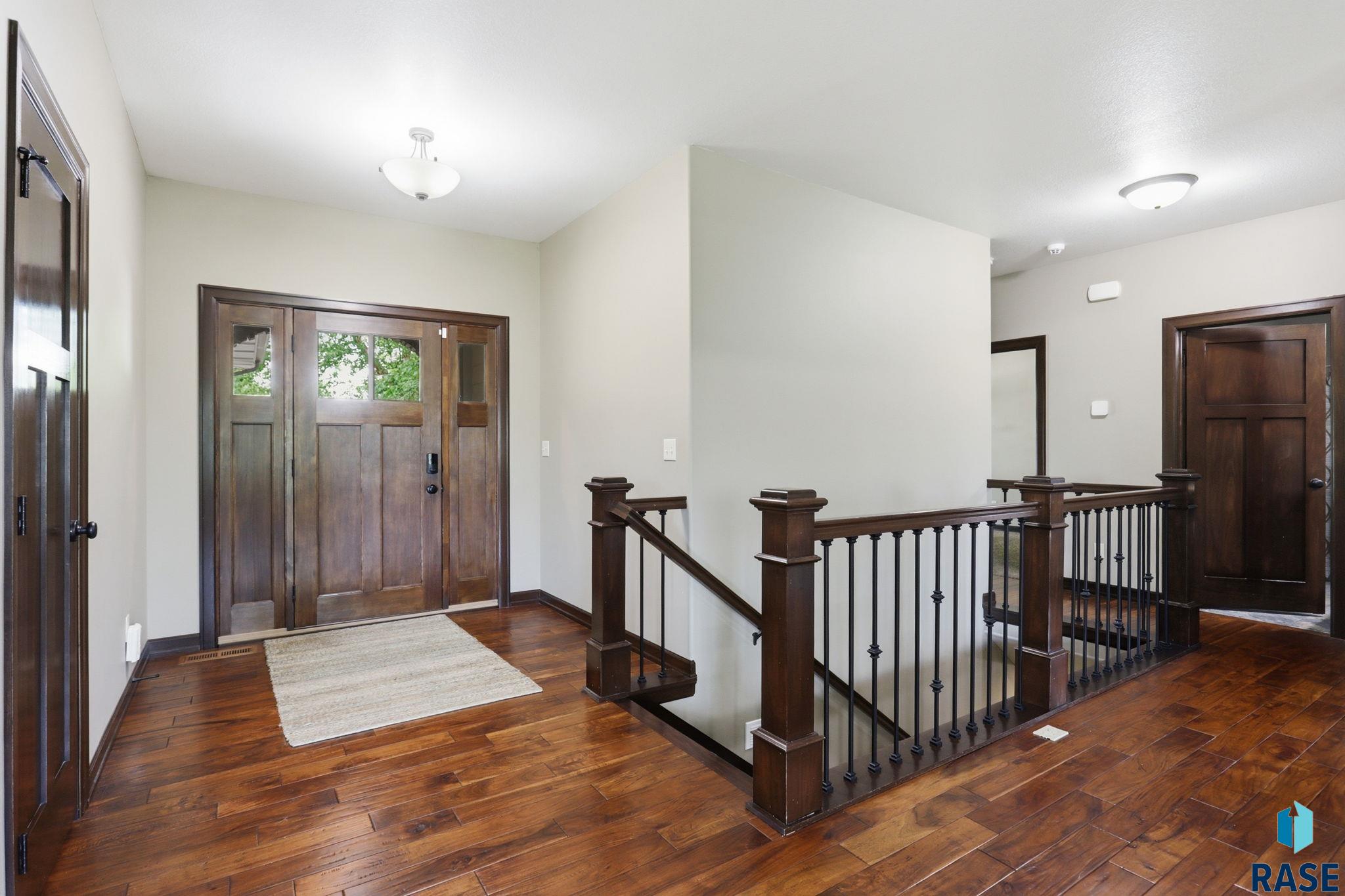1817 Copper Crest Cir, Sioux Falls